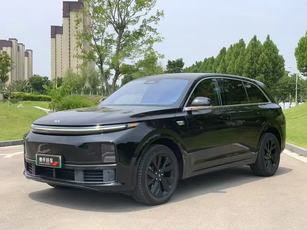 Li L7 (Ideal L7)  из Китая