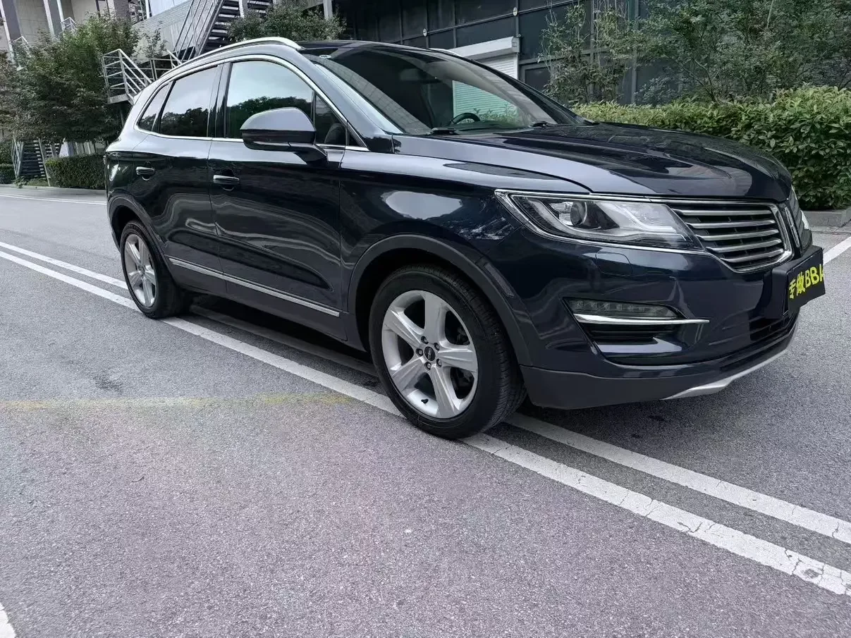 Lincoln MKC
