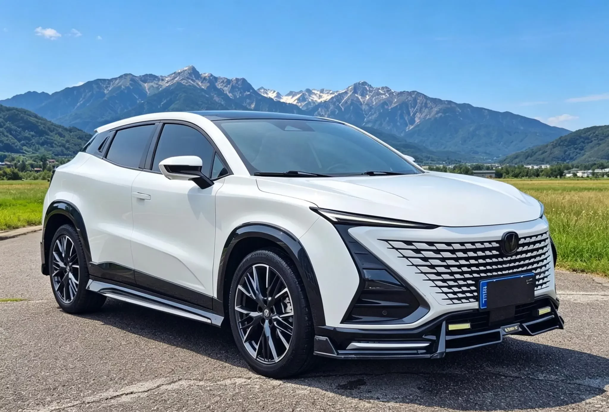 Changan UNI-T  из Китая