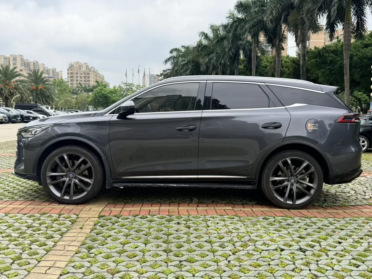 BYD Tang DM