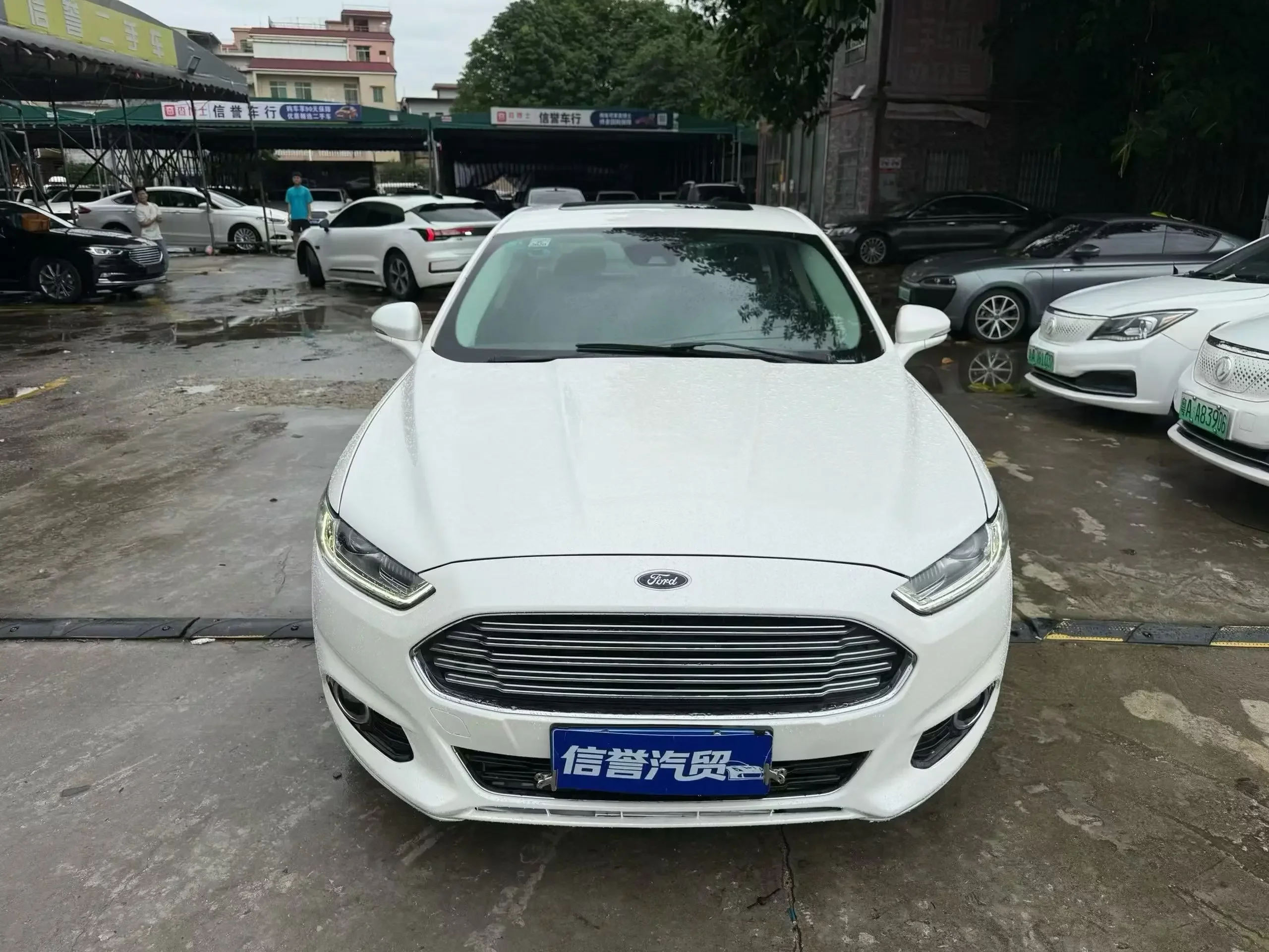 Ford Mondeo