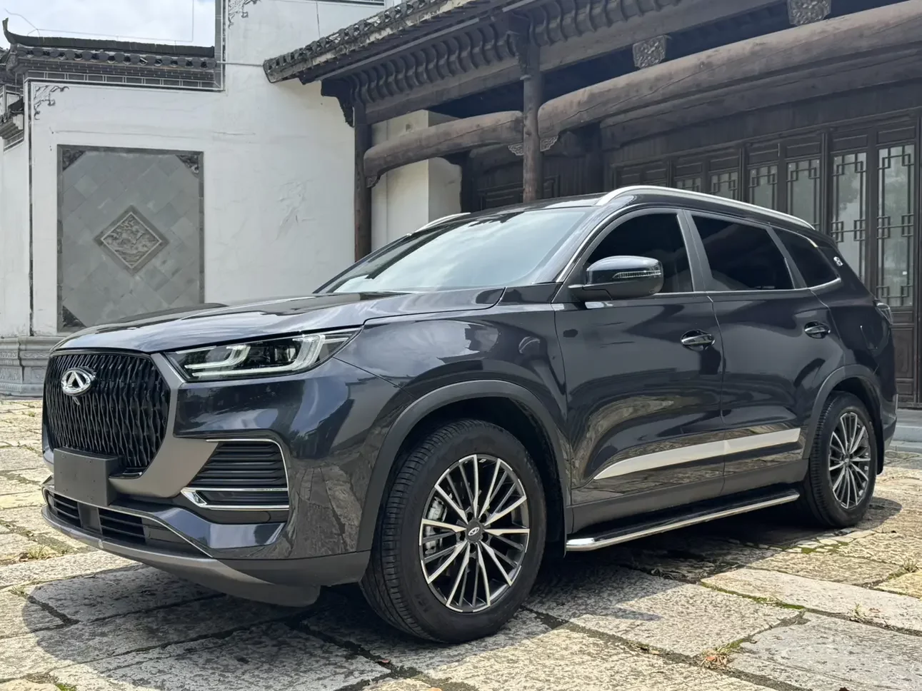 Chery Tiggo 8