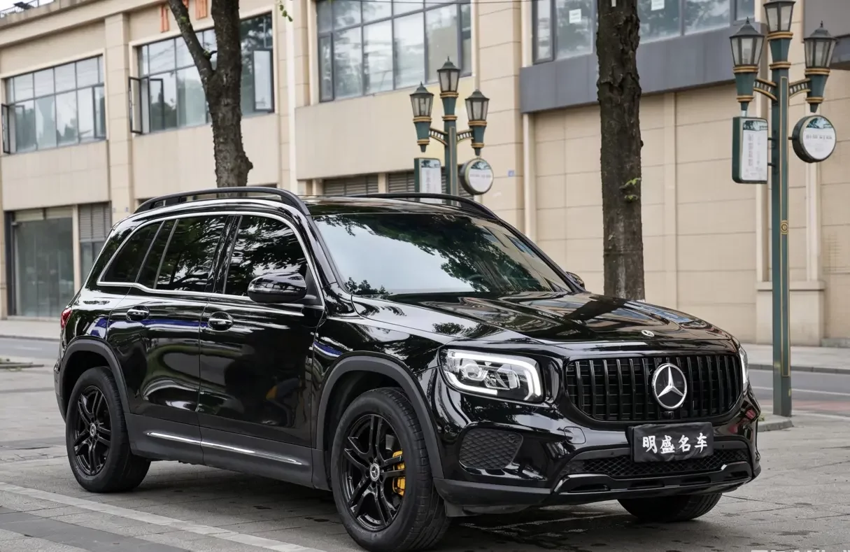 Mercedes-Benz GLB