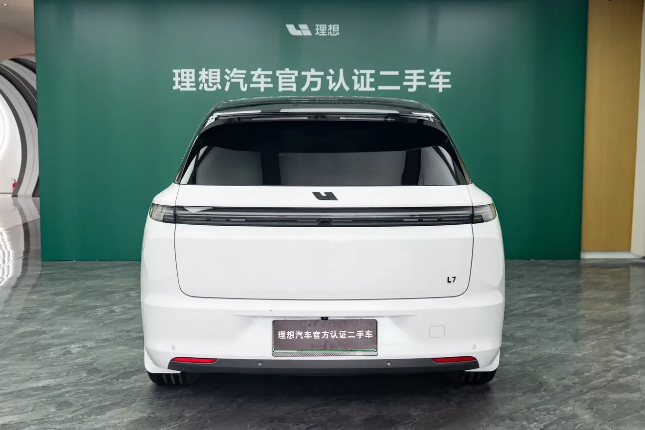 Lixiang L7
