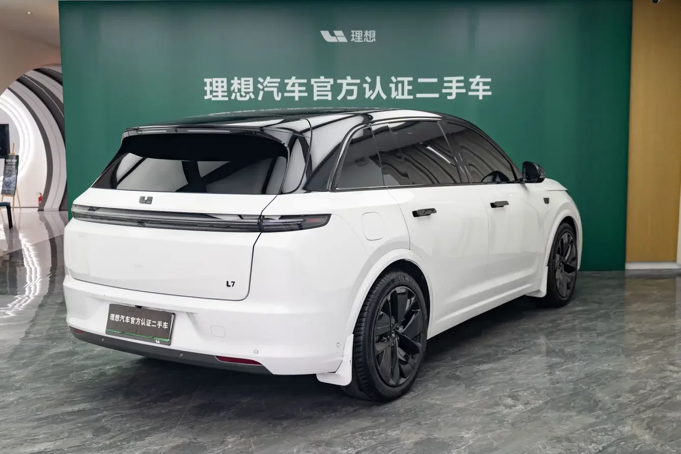 Lixiang L7