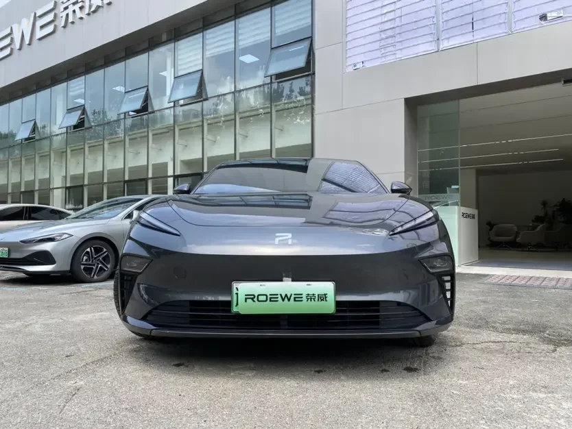 Rising Auto Feifan F7