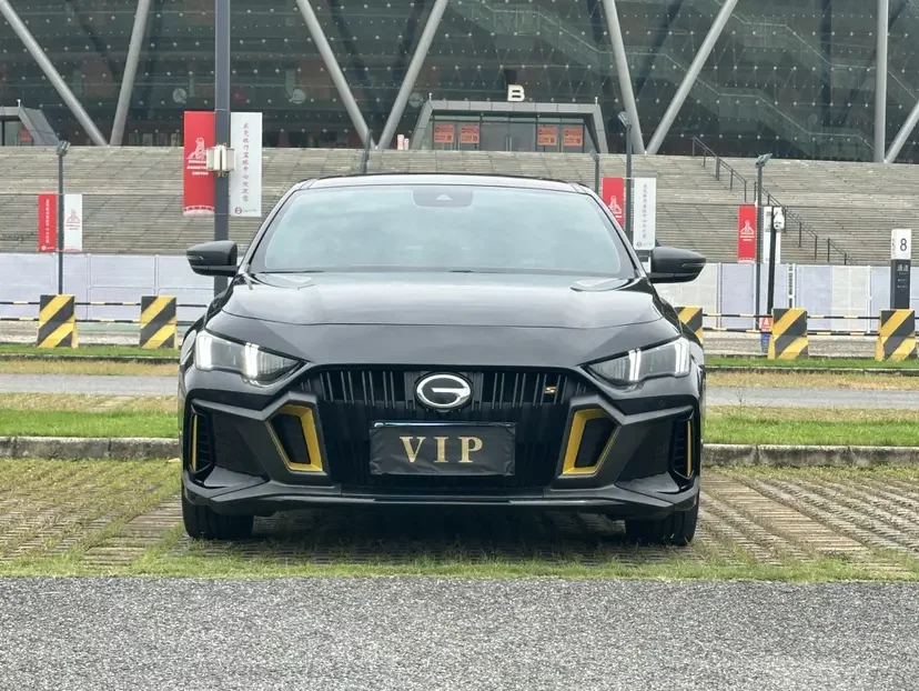 GAC Trumpchi Empow  из Китая