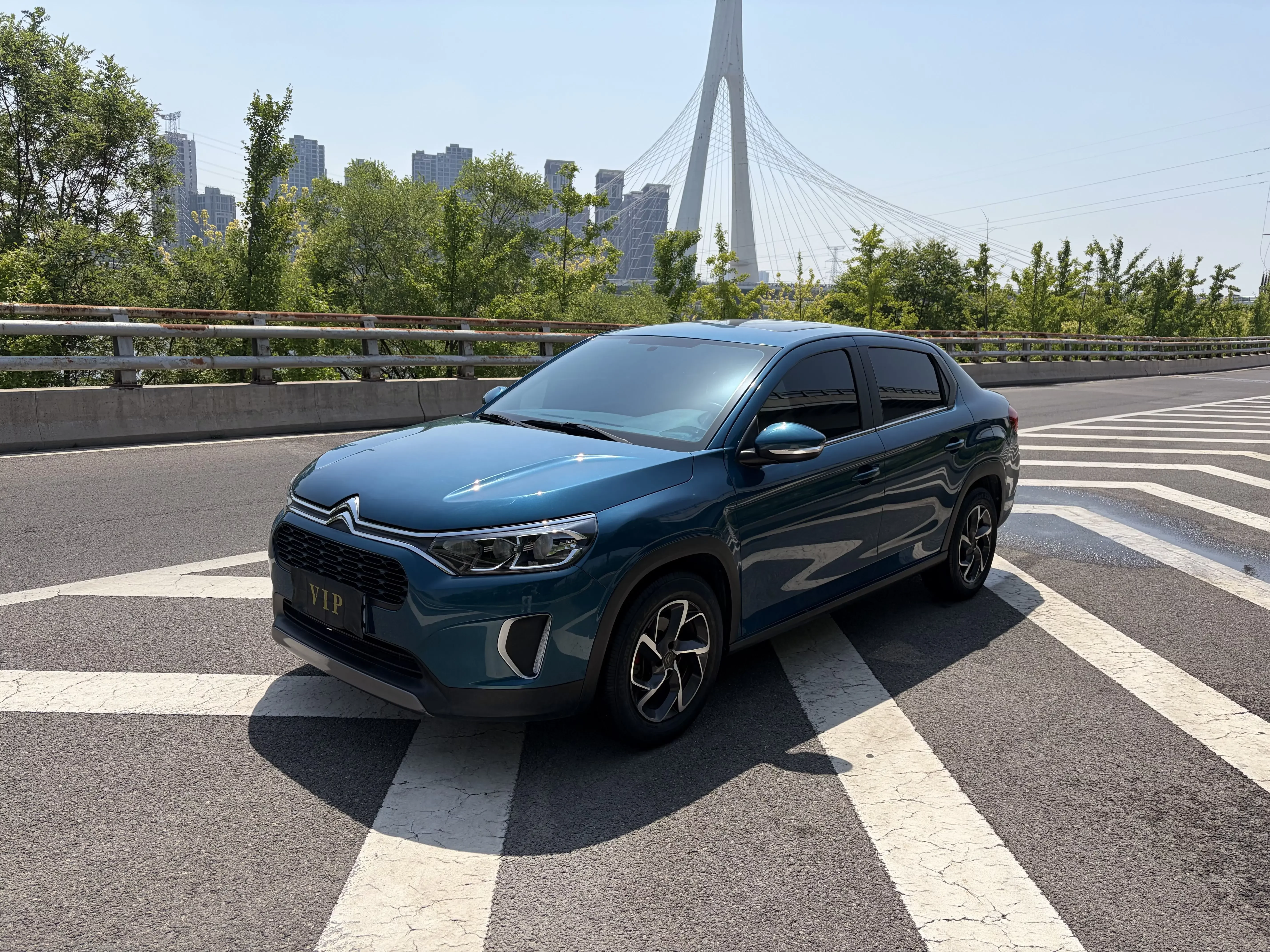 Citroën C3L  из Китая
