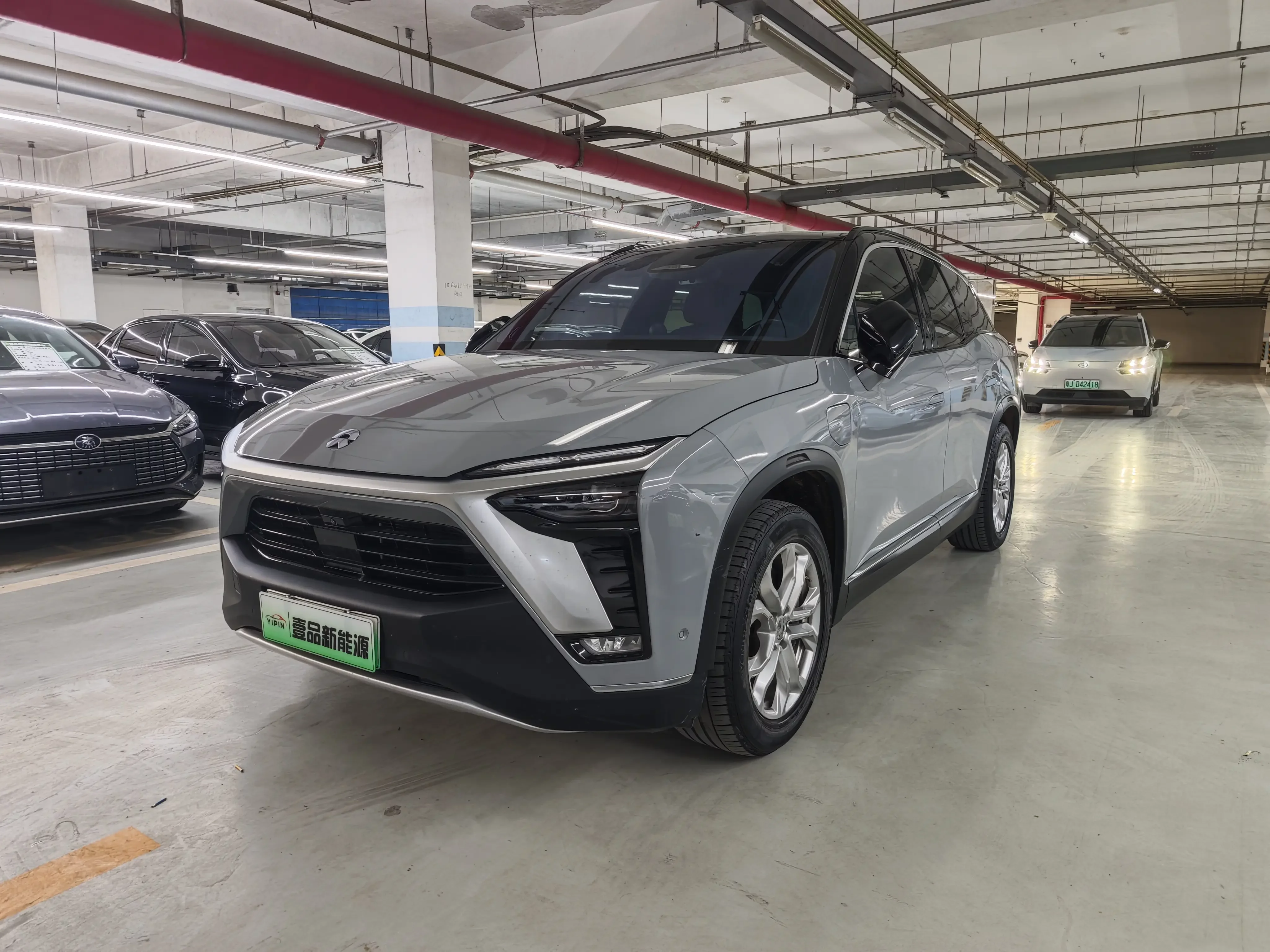 NIO ES8