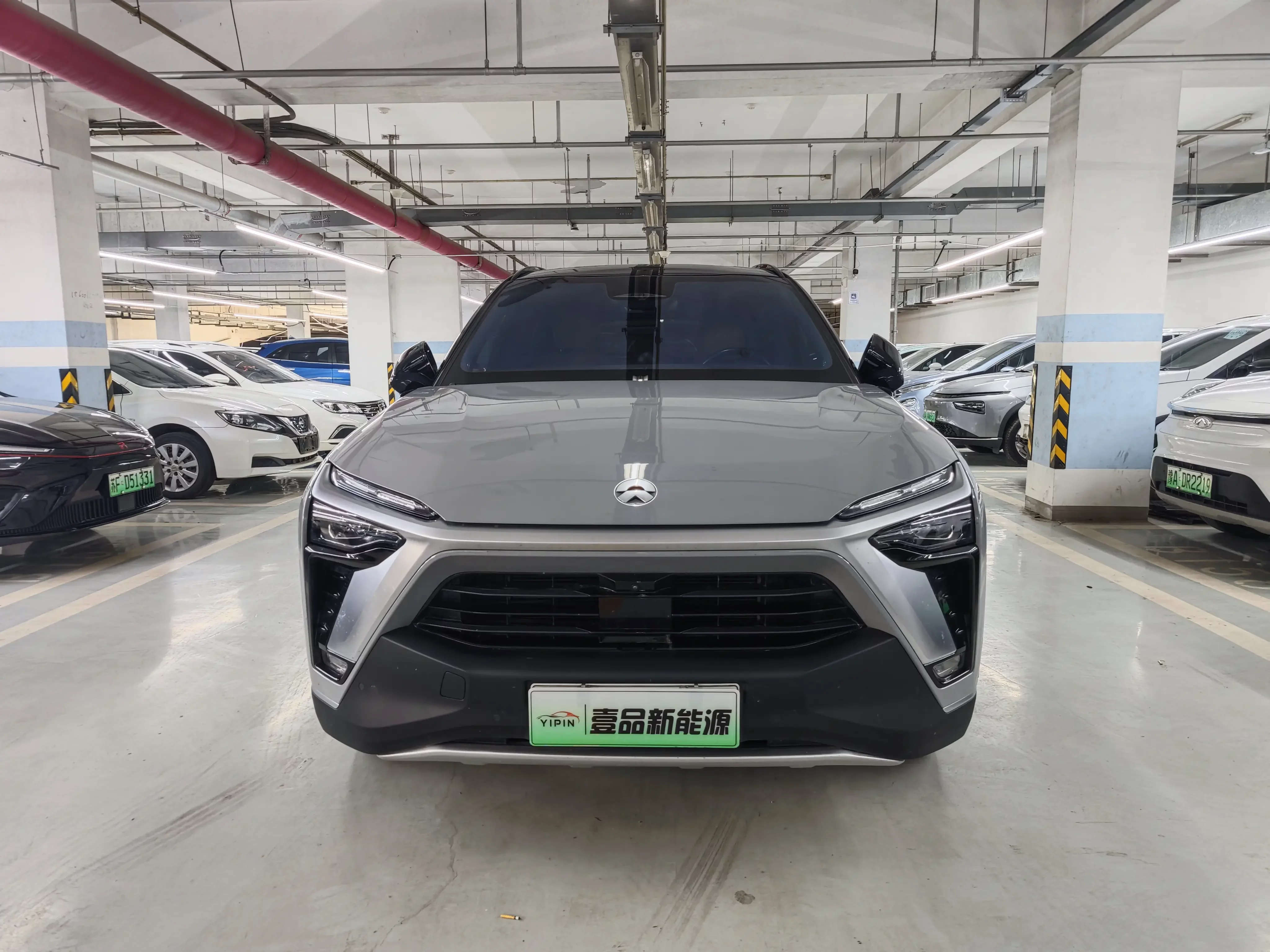 NIO ES8