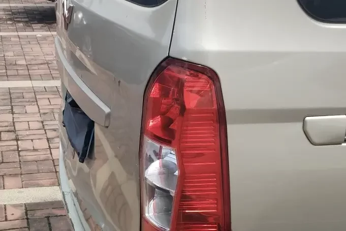 Wuling Rongguang V