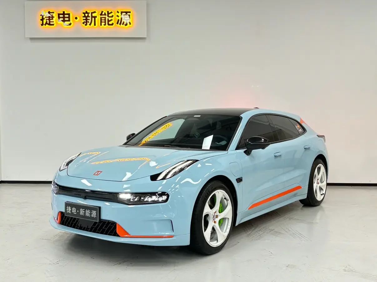 ZEEKR 001