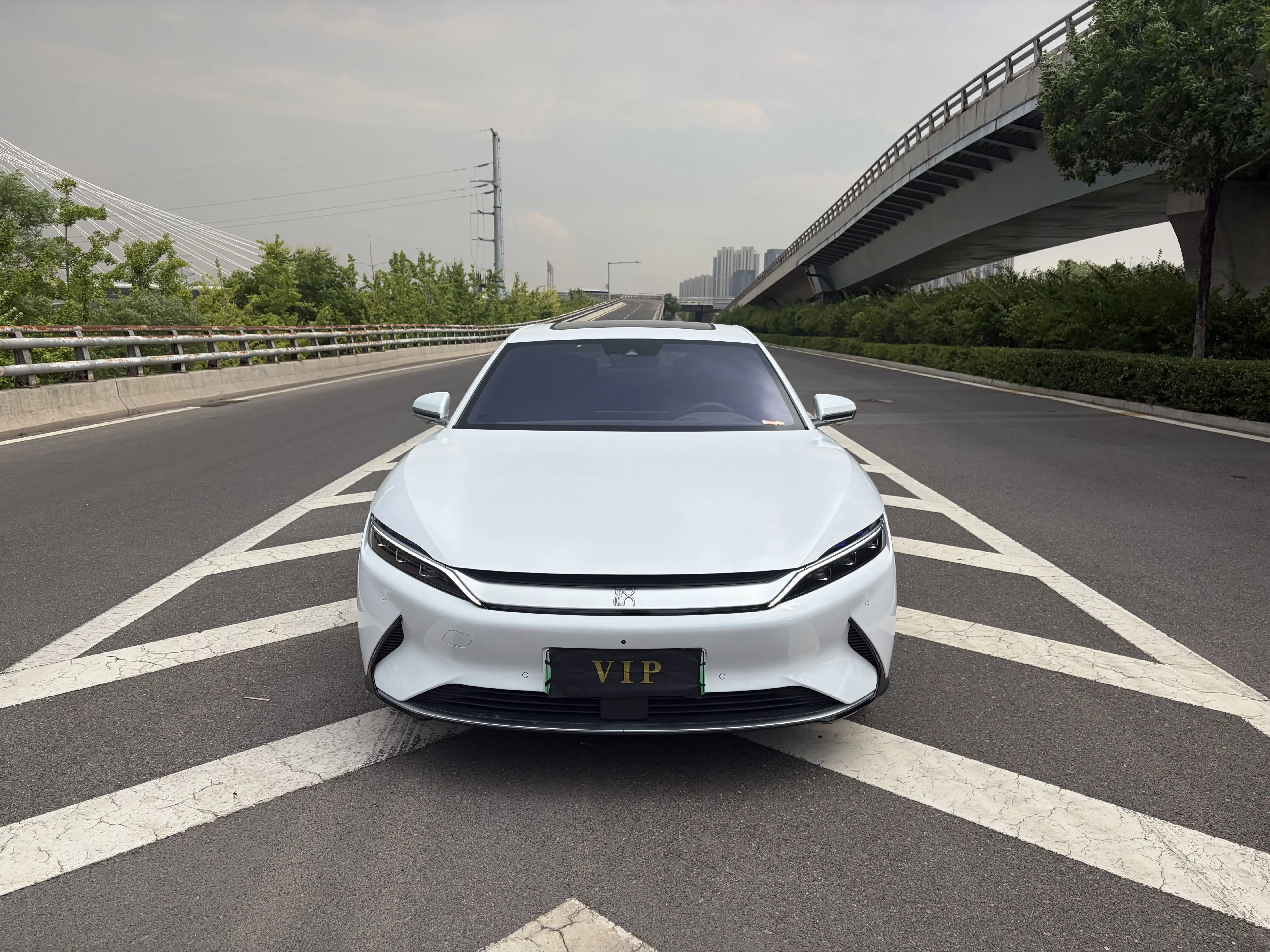 BYD Han EV