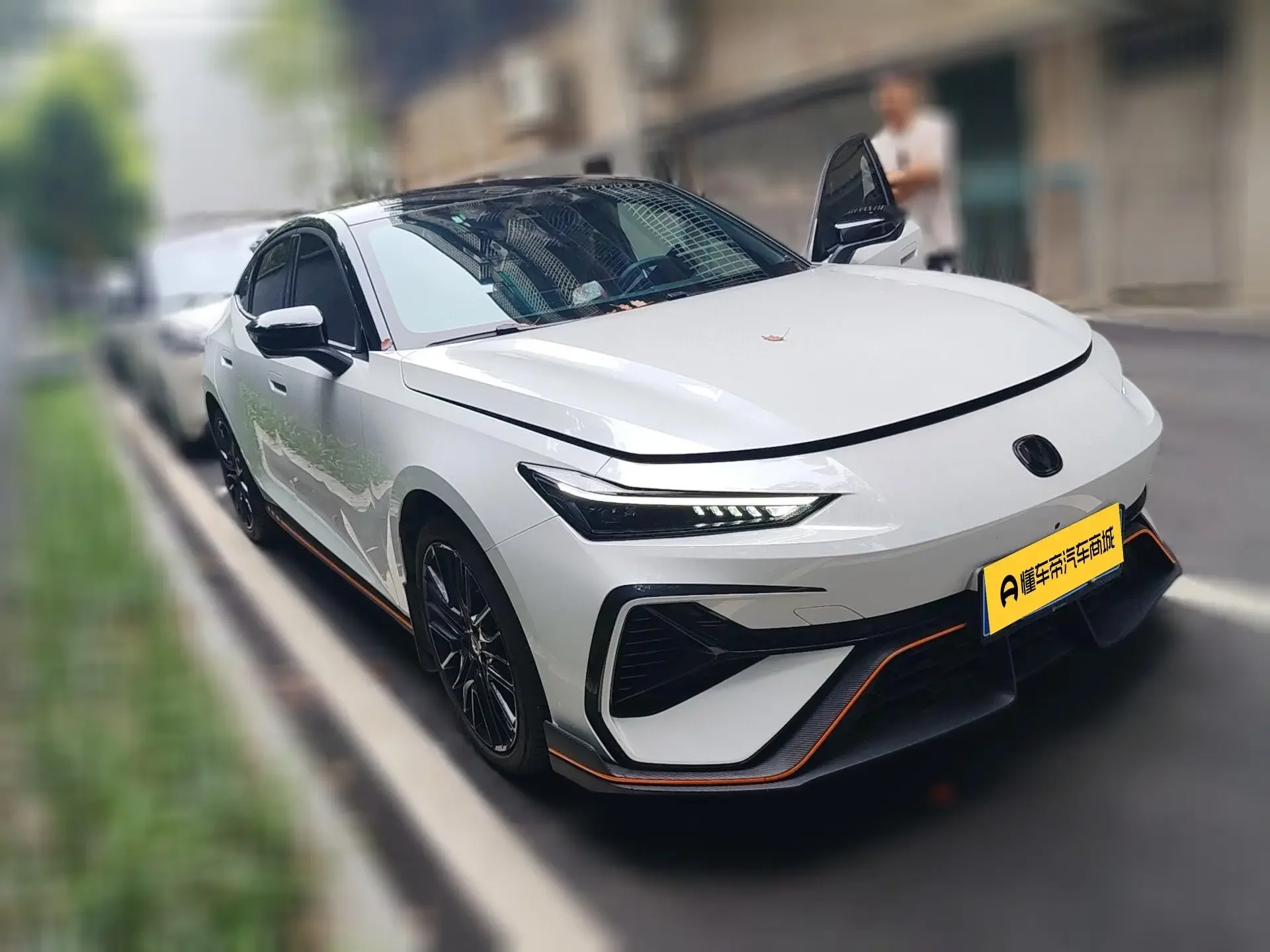 Changan UNI-V