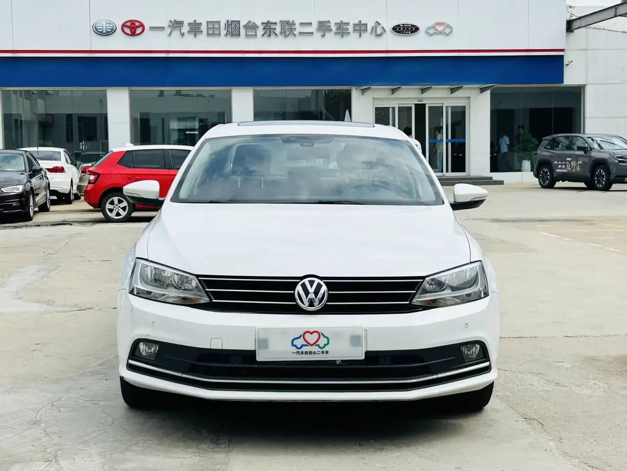 Volkswagen Sagitar