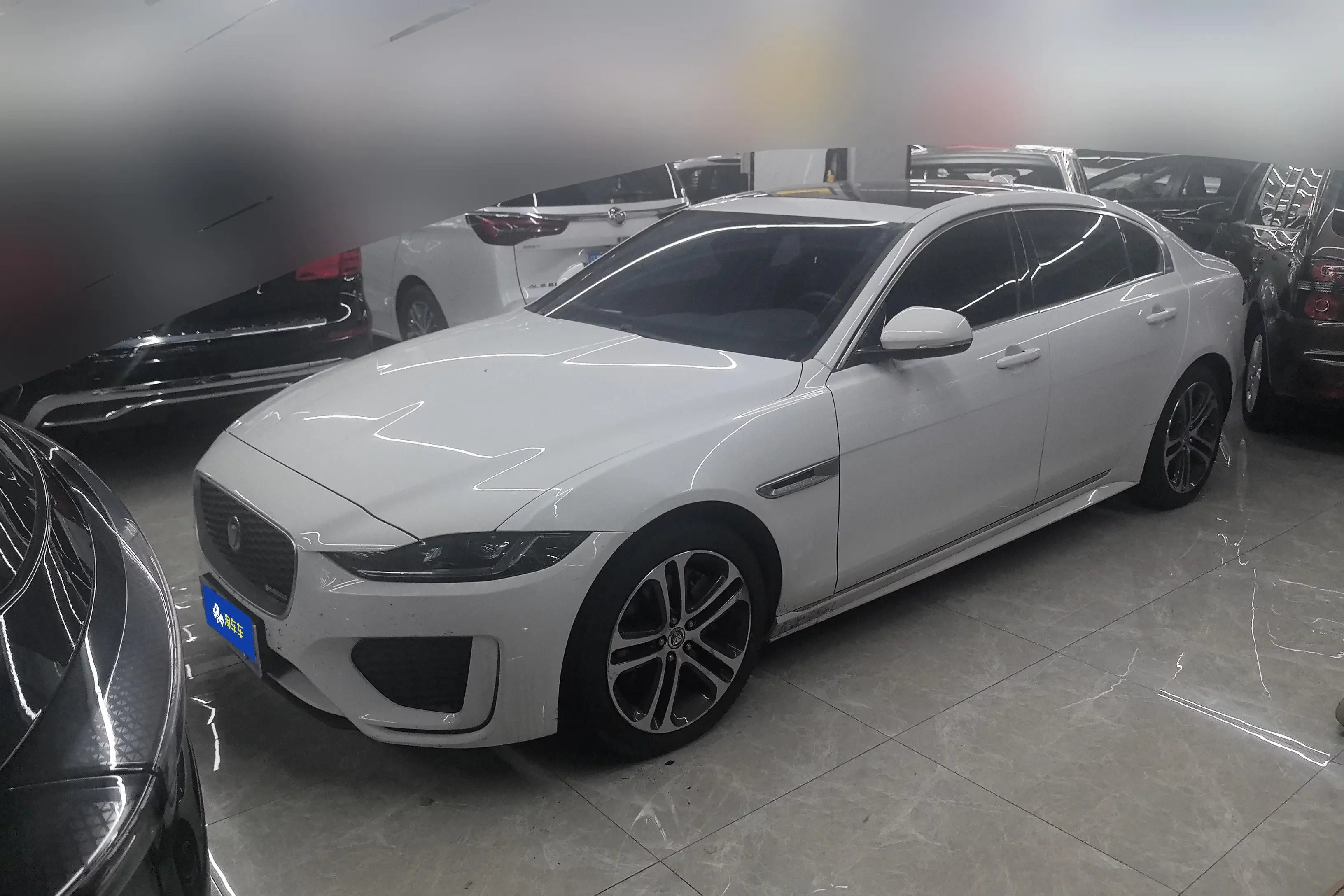 Jaguar XEL  из Китая