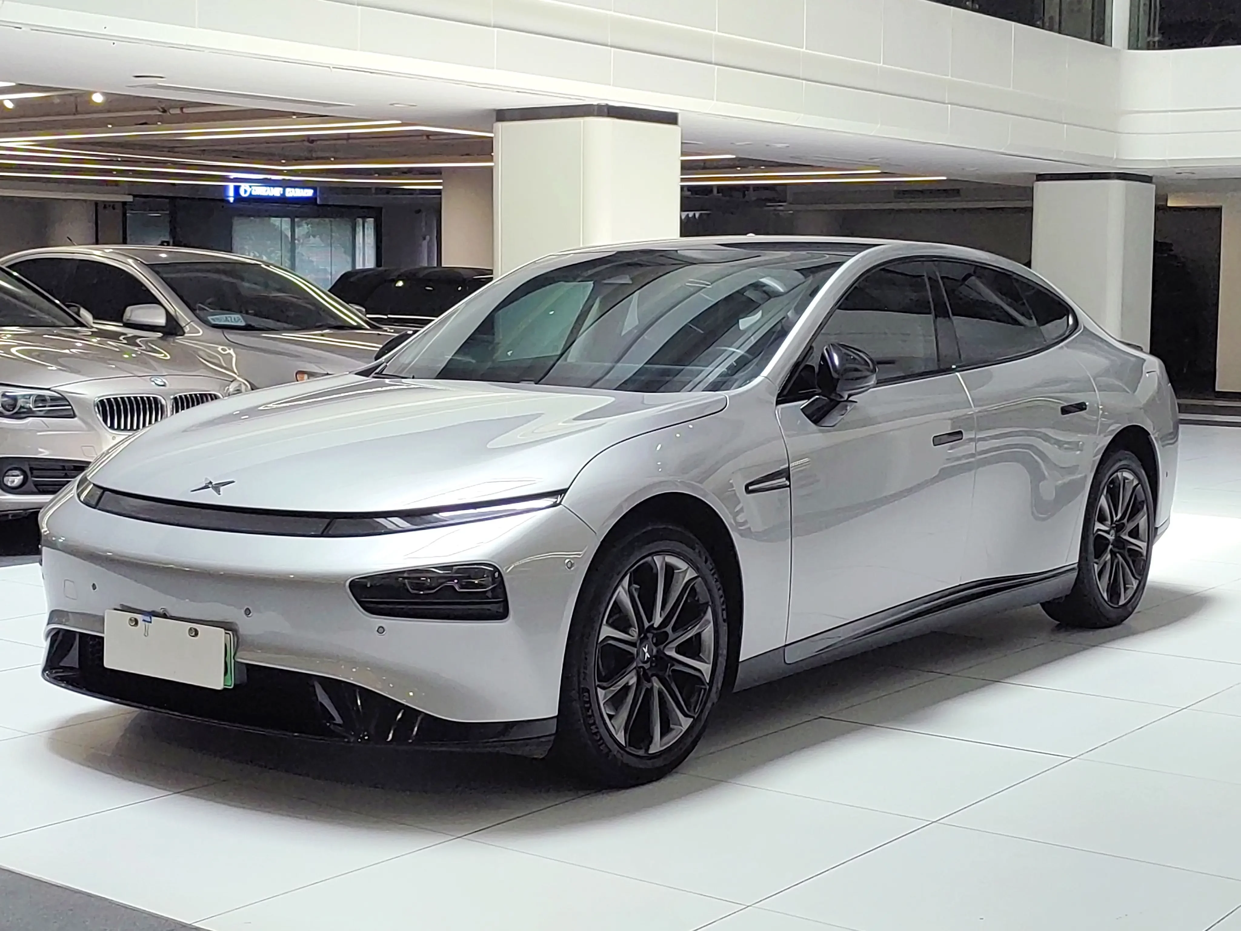 Xpeng P7