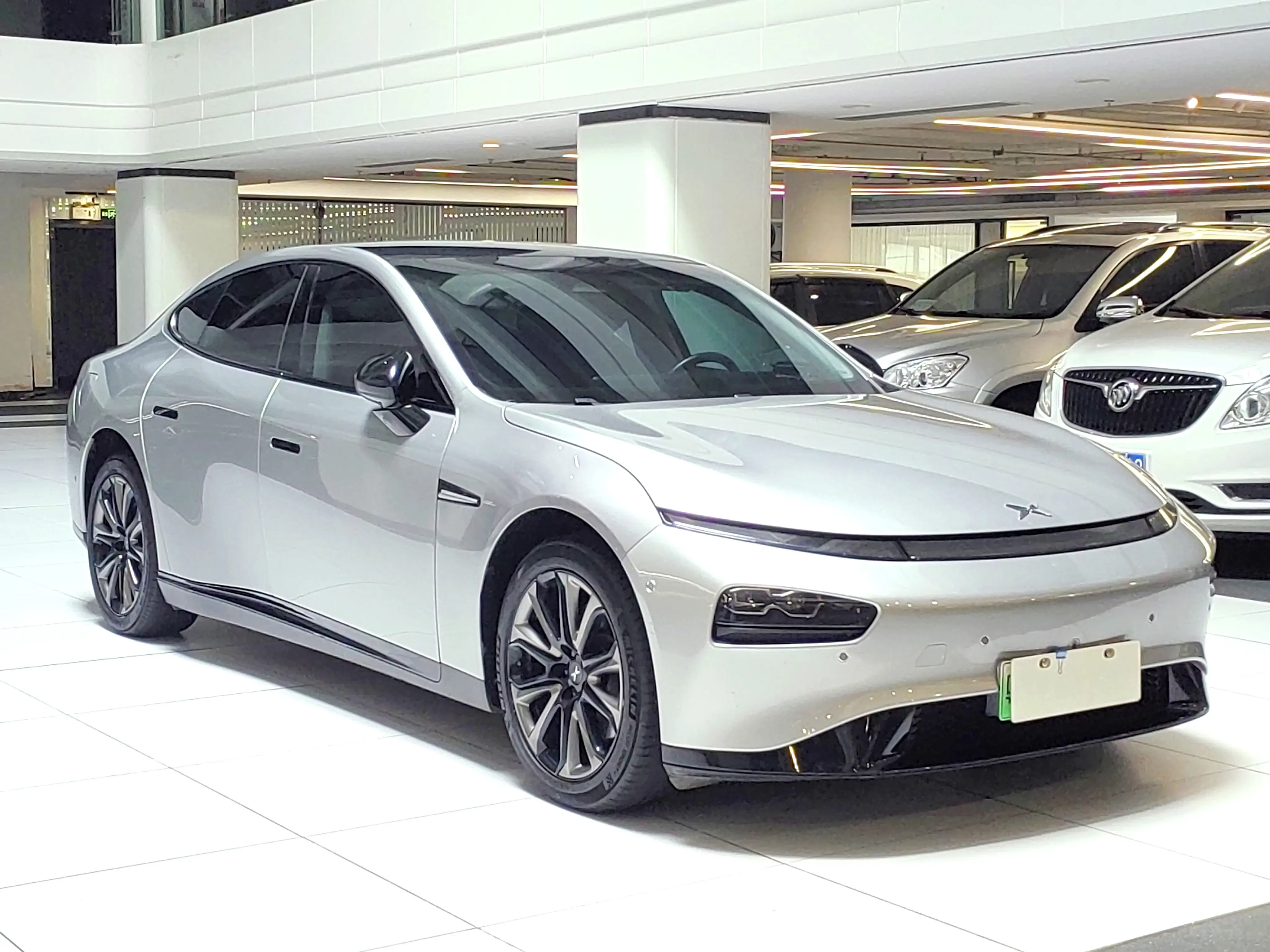 Xpeng P7
