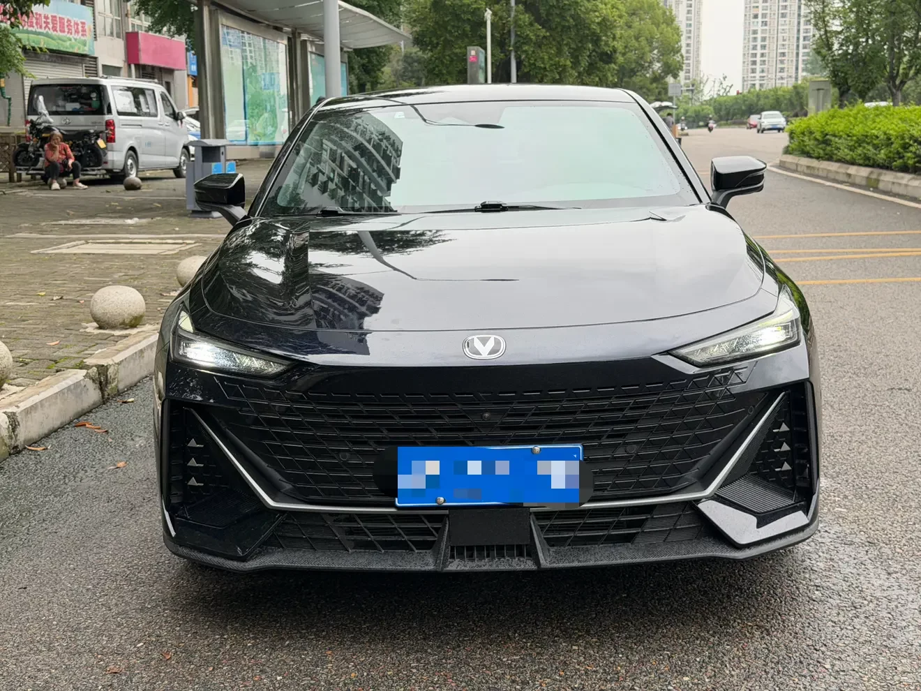 Changan UNI-V