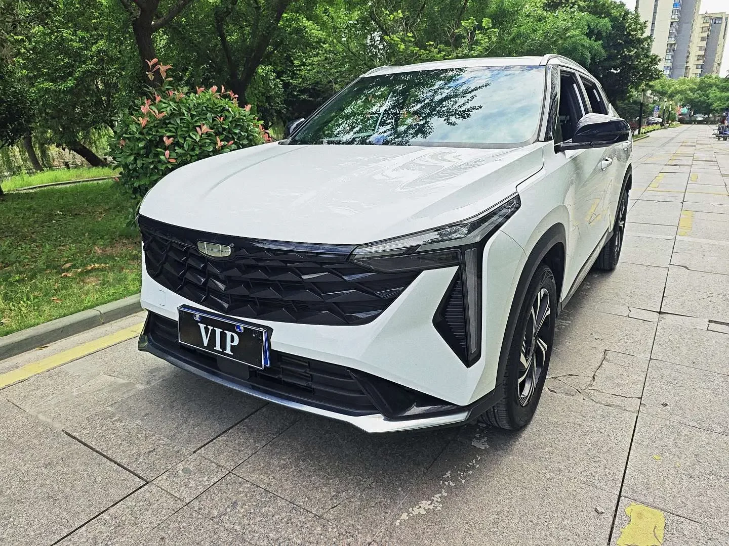 Geely Atlas