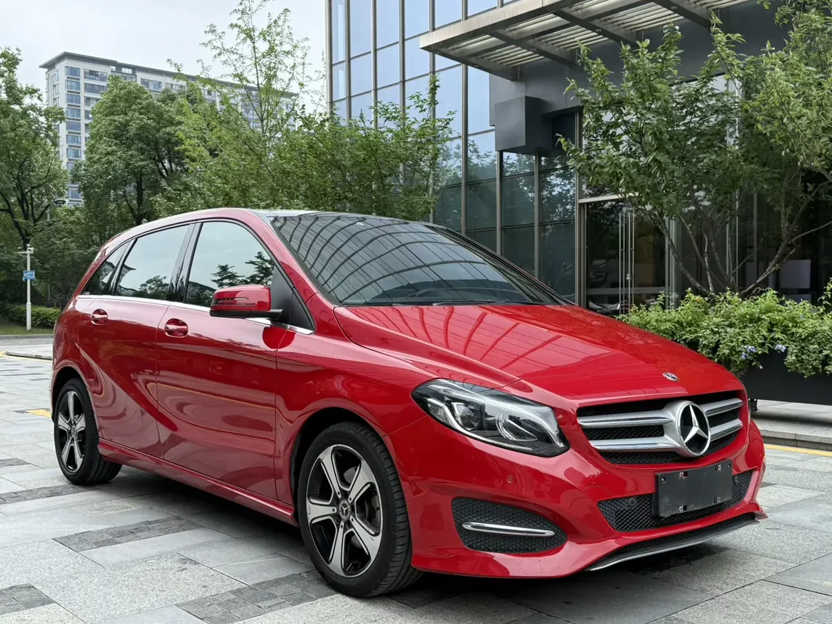 Mercedes-Benz B Class