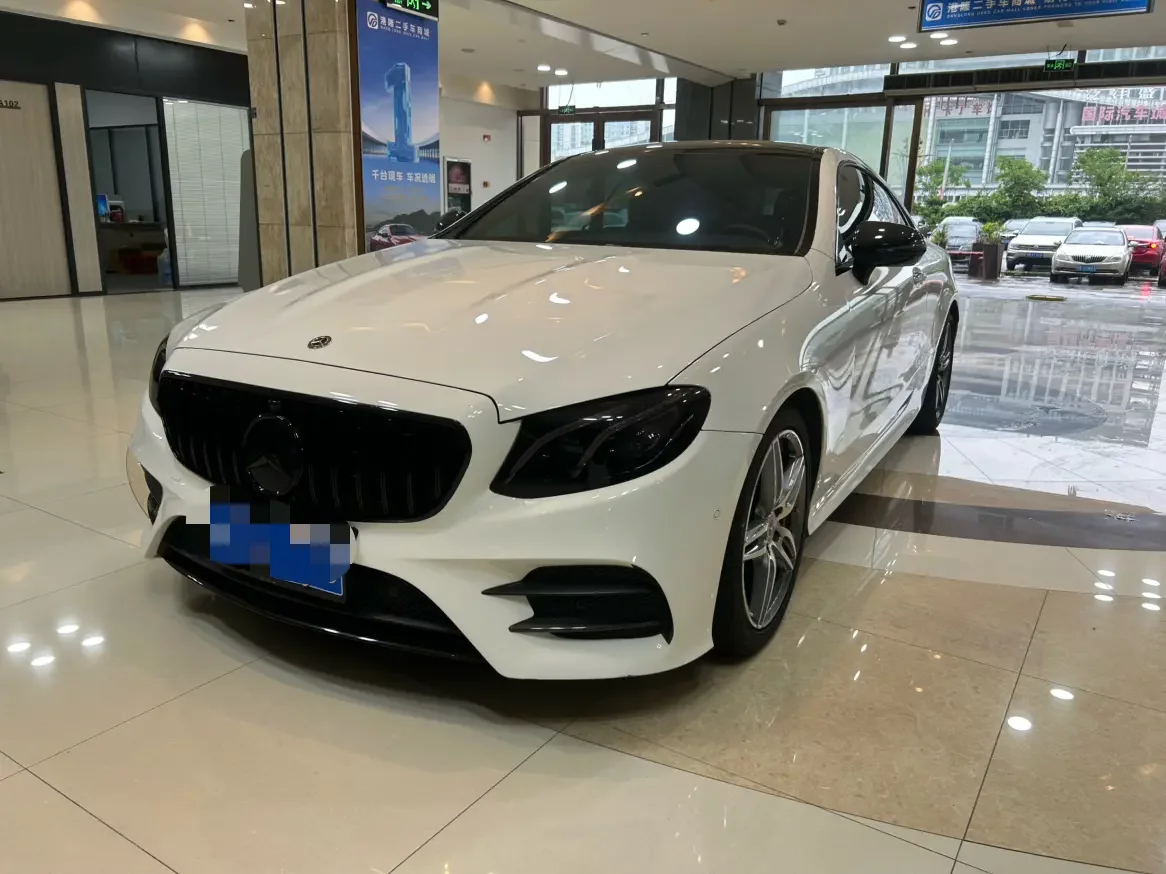 Mercedes-Benz E-Class  из Китая