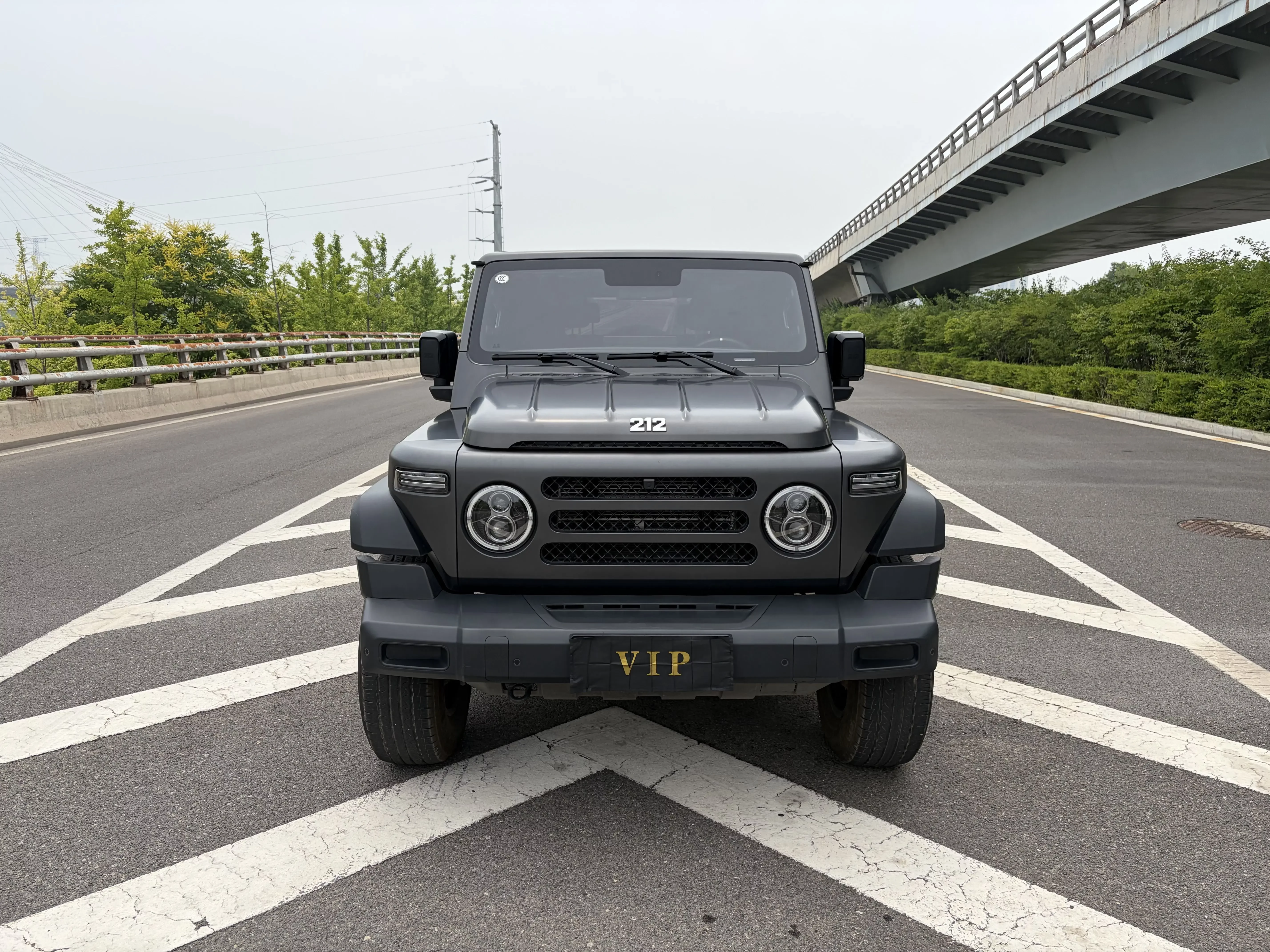 212 T01