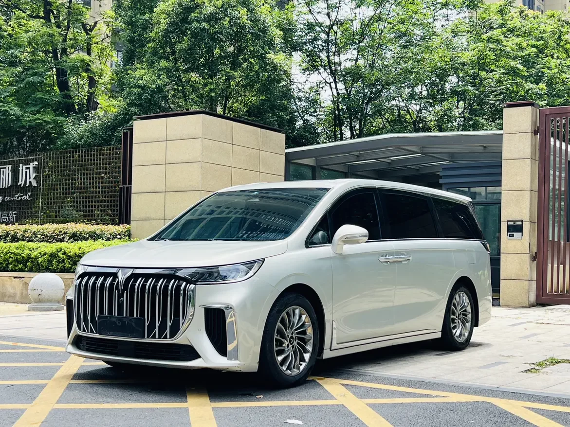 Voyah Lantu Dreamer PHEV