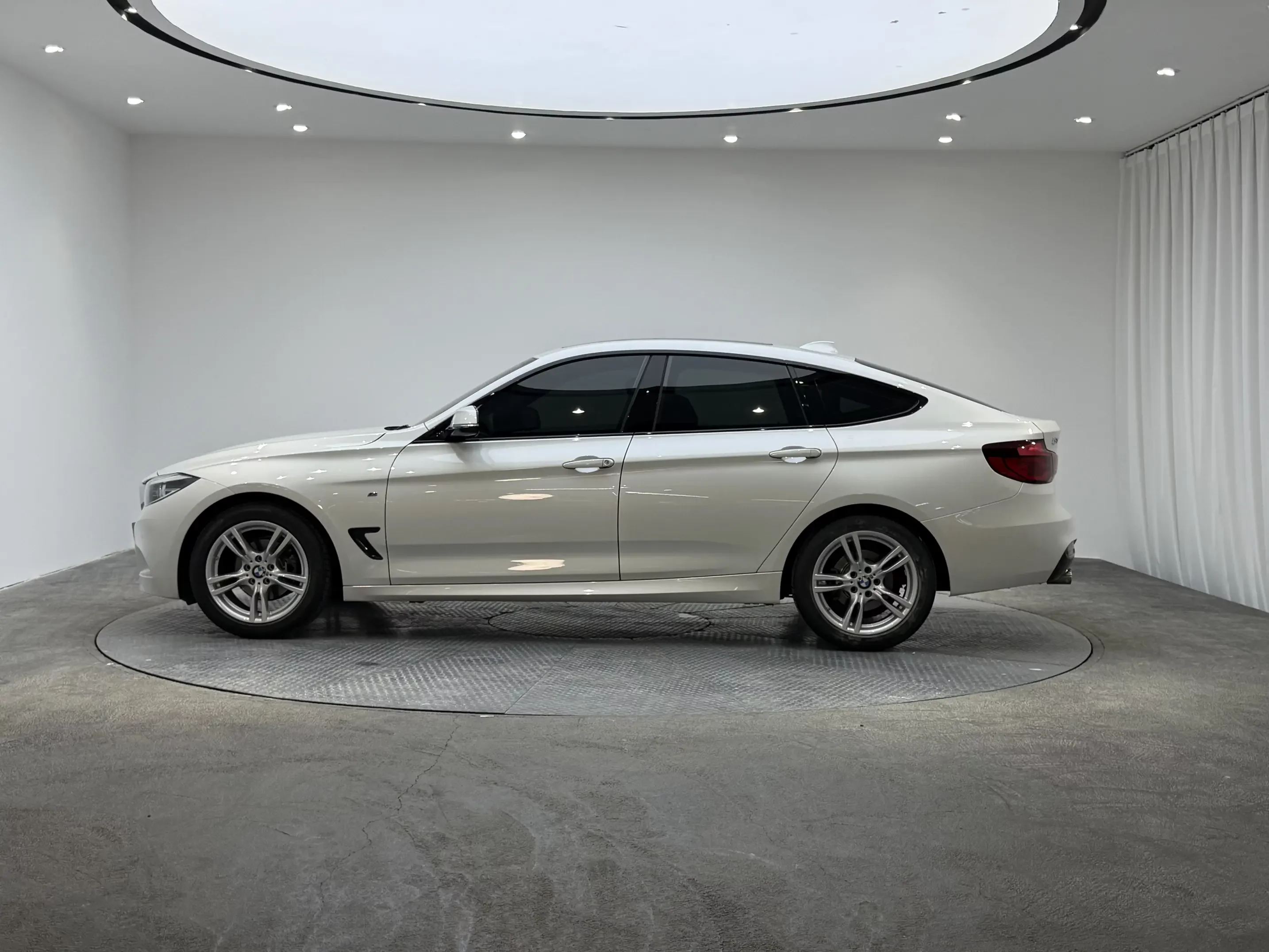 BMW 3 Series GT