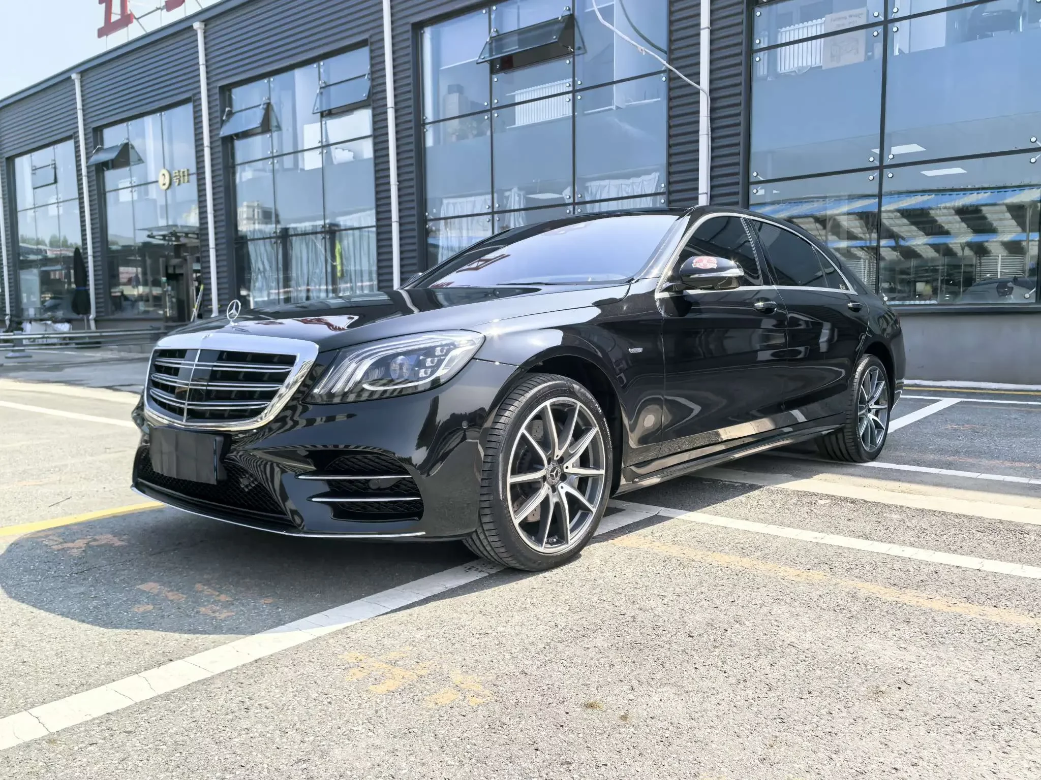 Mercedes-Benz S Class