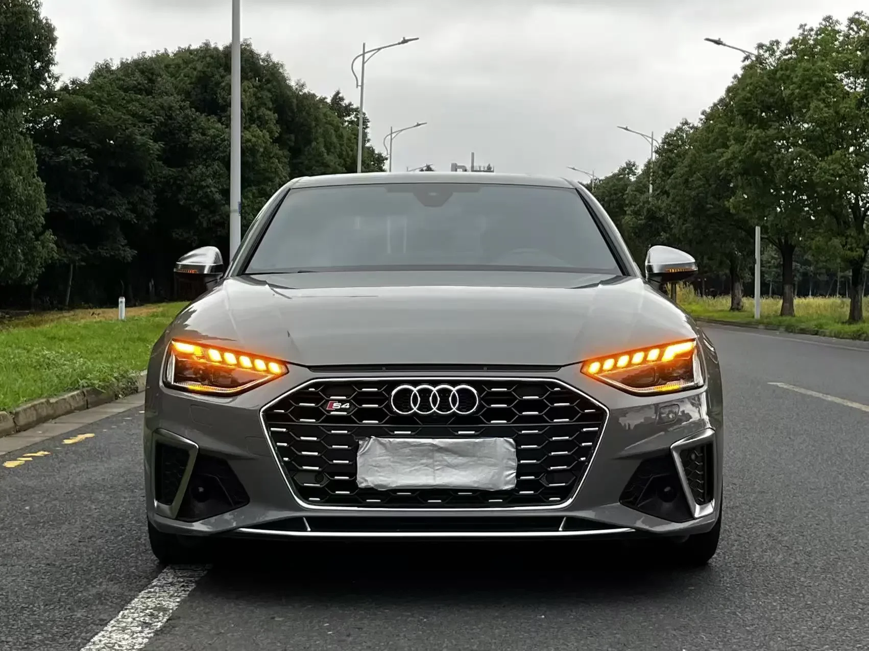 Audi S4