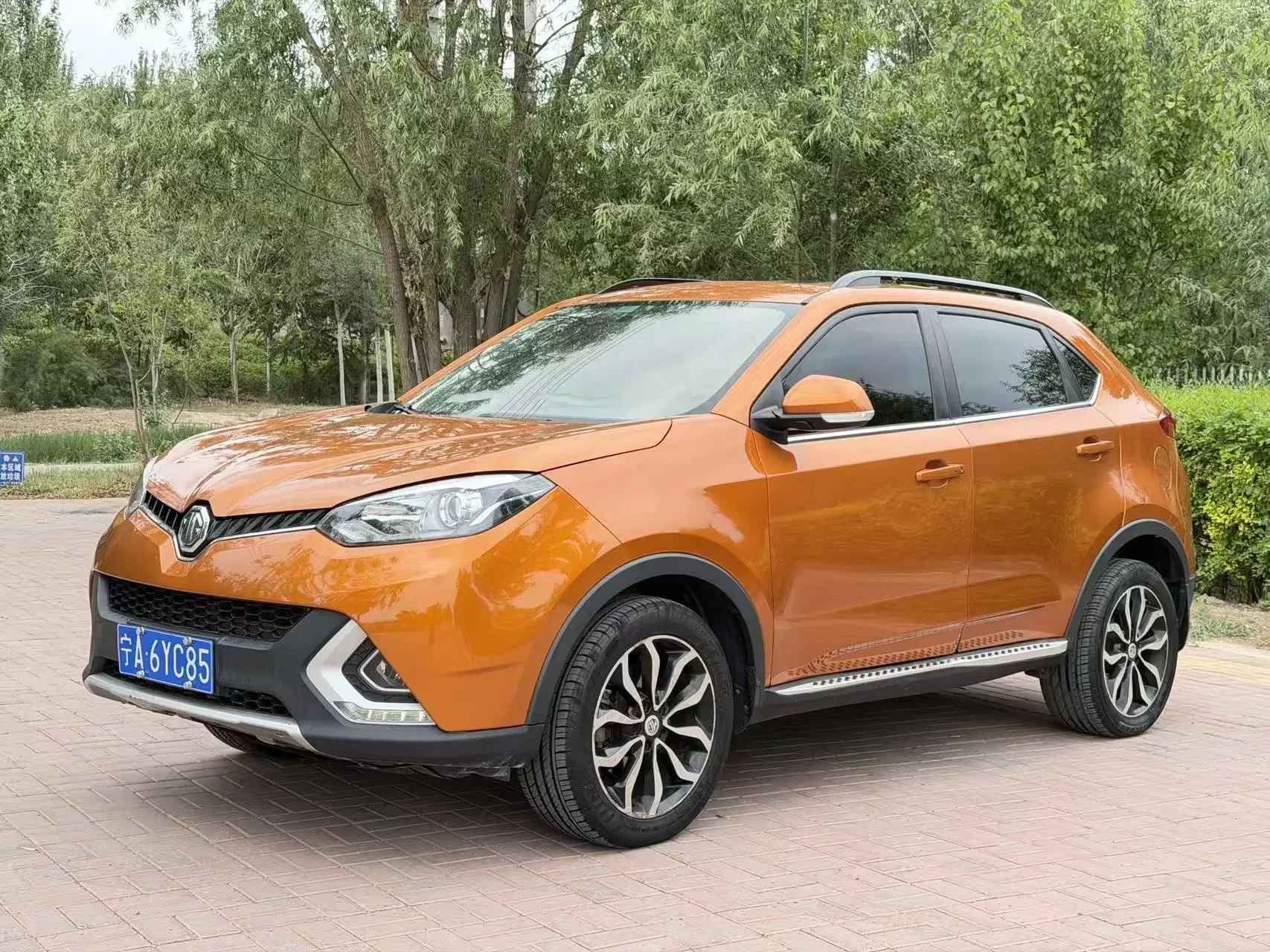 MG Ruiteng