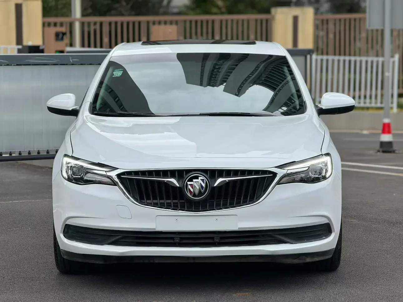 Buick Yinglang