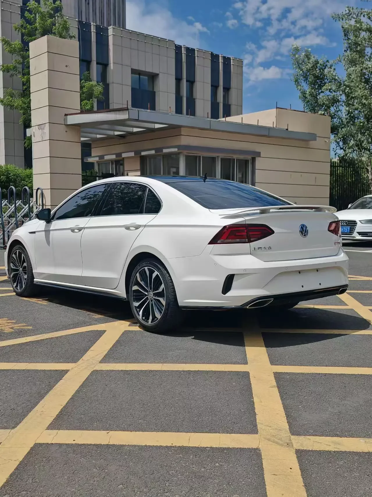 Volkswagen Lamando