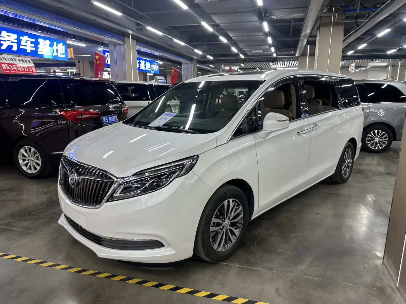 Buick GL8