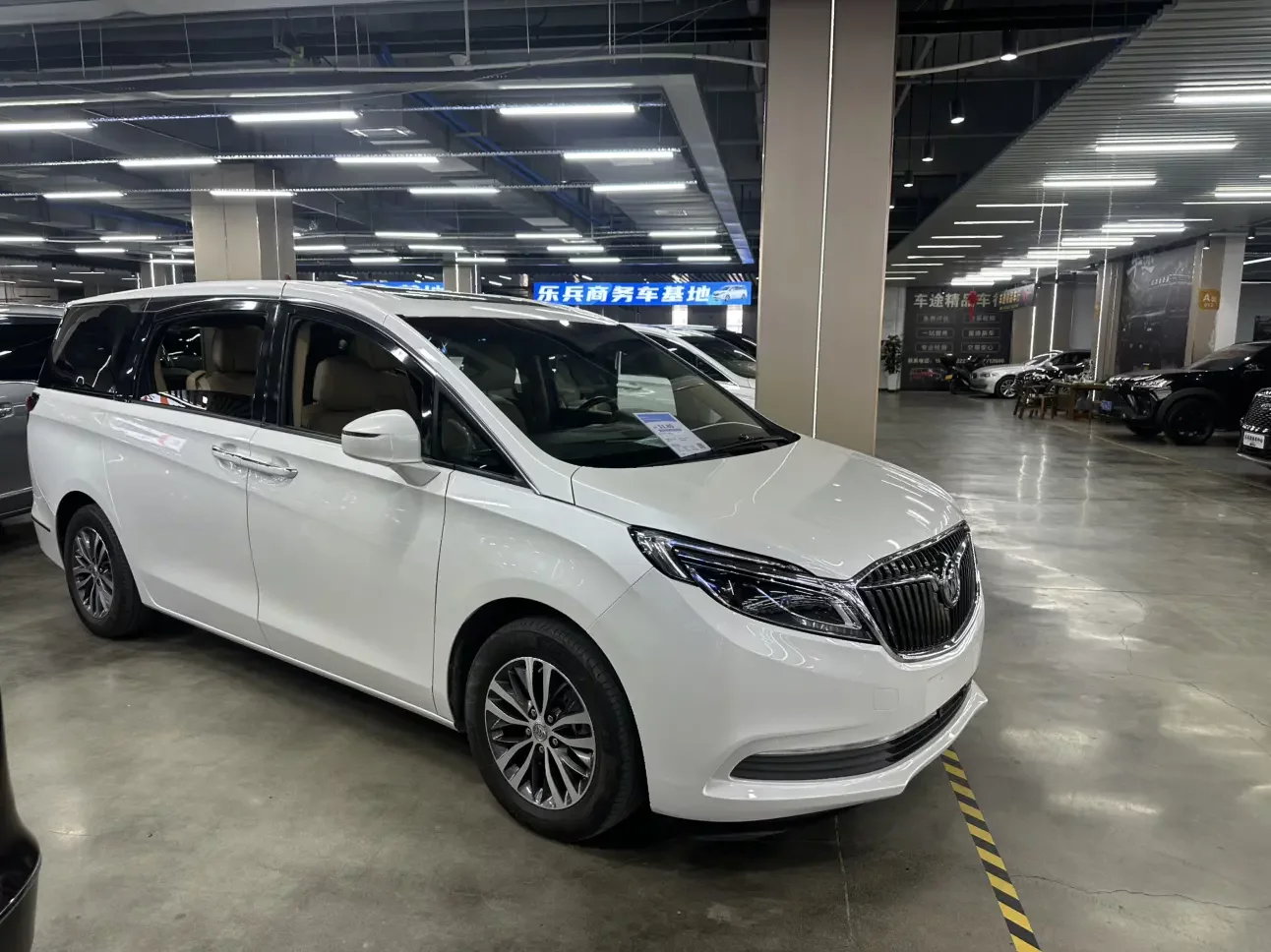 Buick GL8