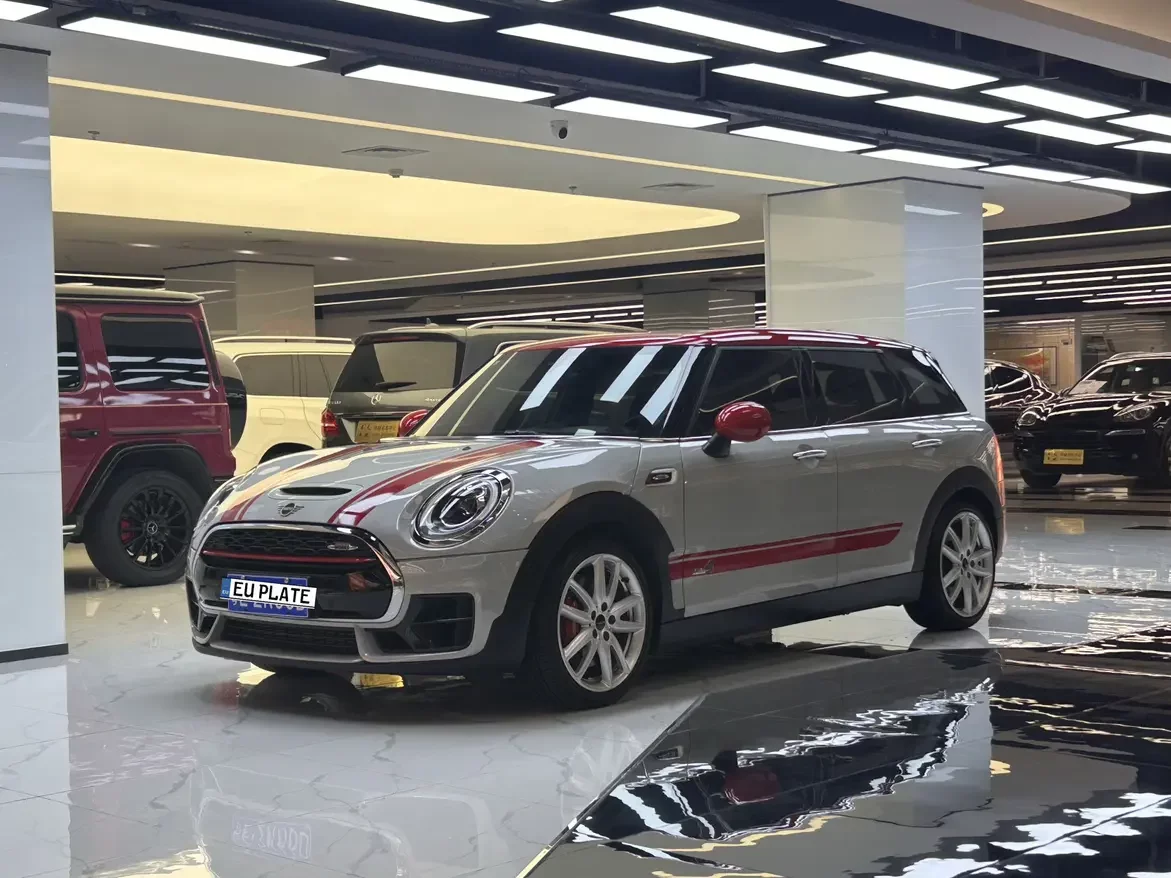 MINI JCW CLUBMAN
