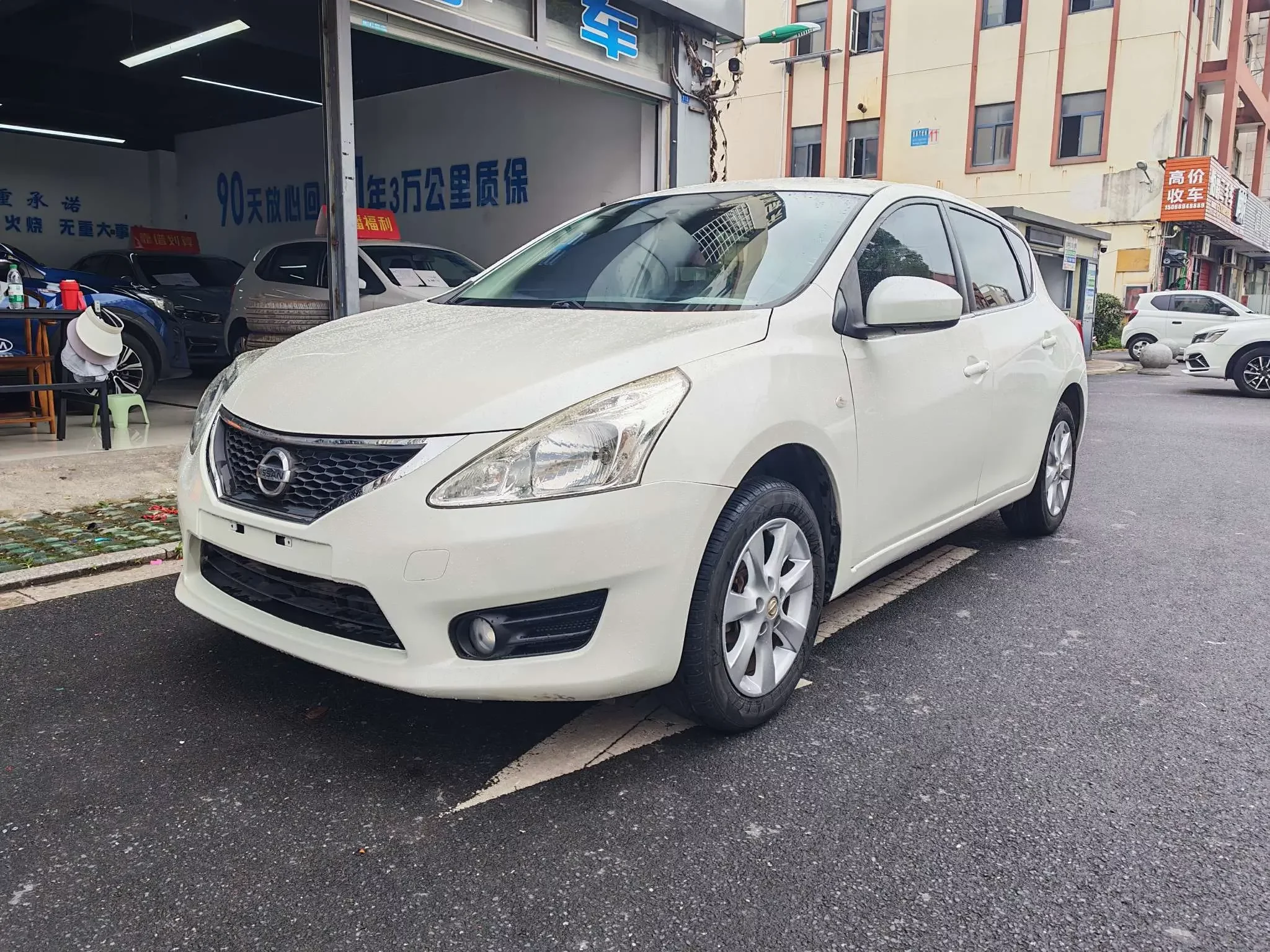 Nissan Tiida  из Китая