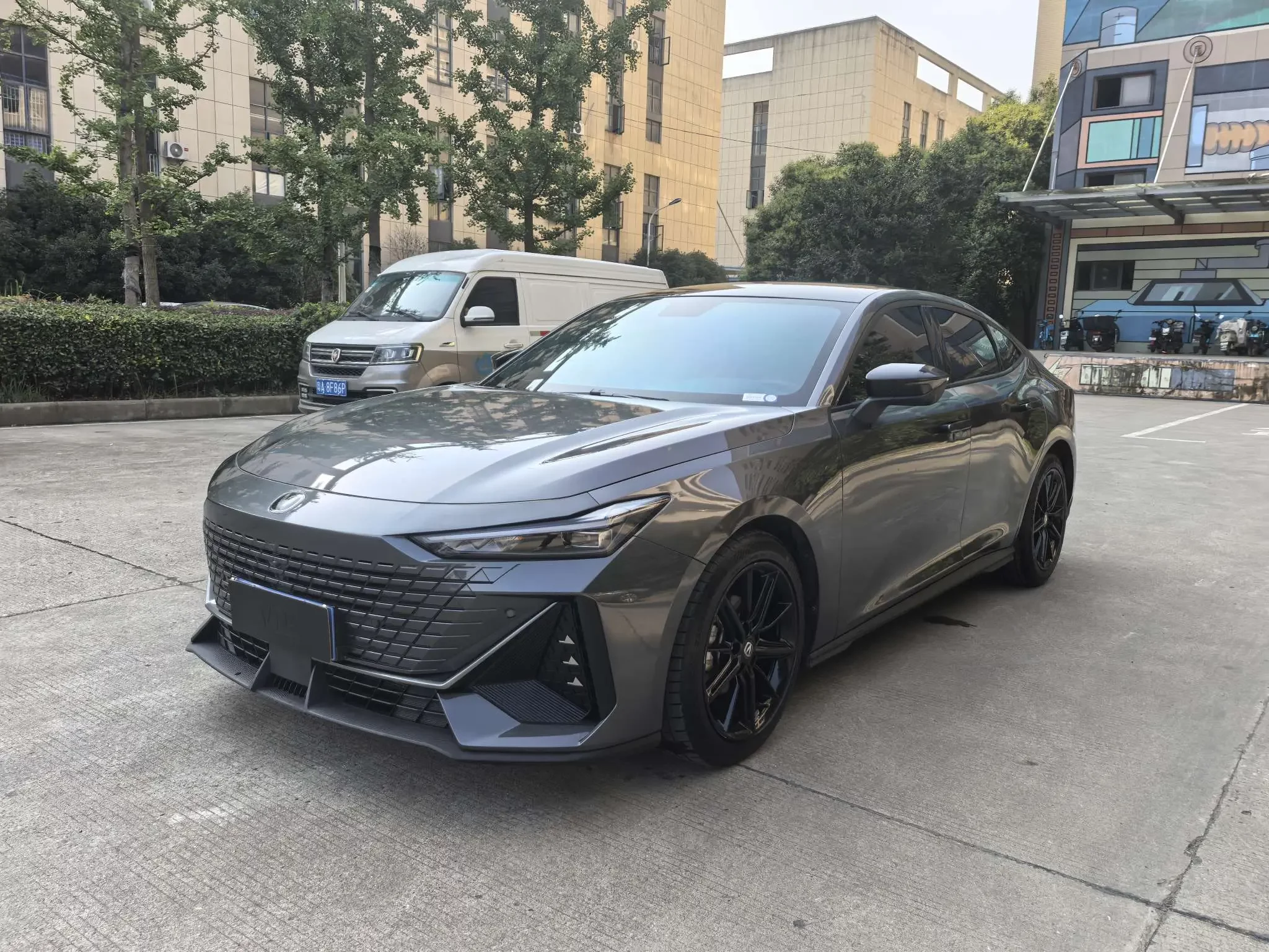 Changan UNI-V