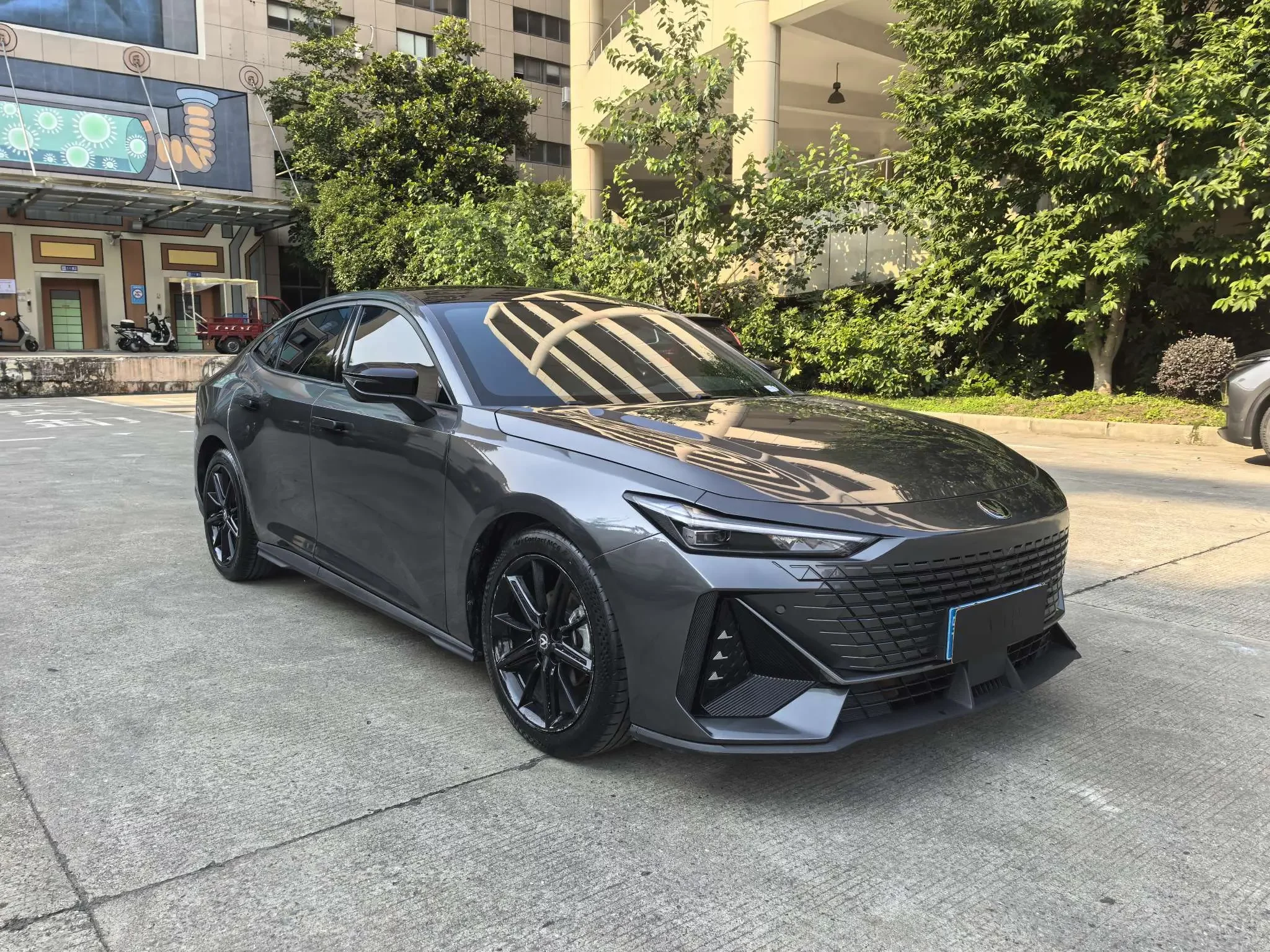 Changan UNI-V
