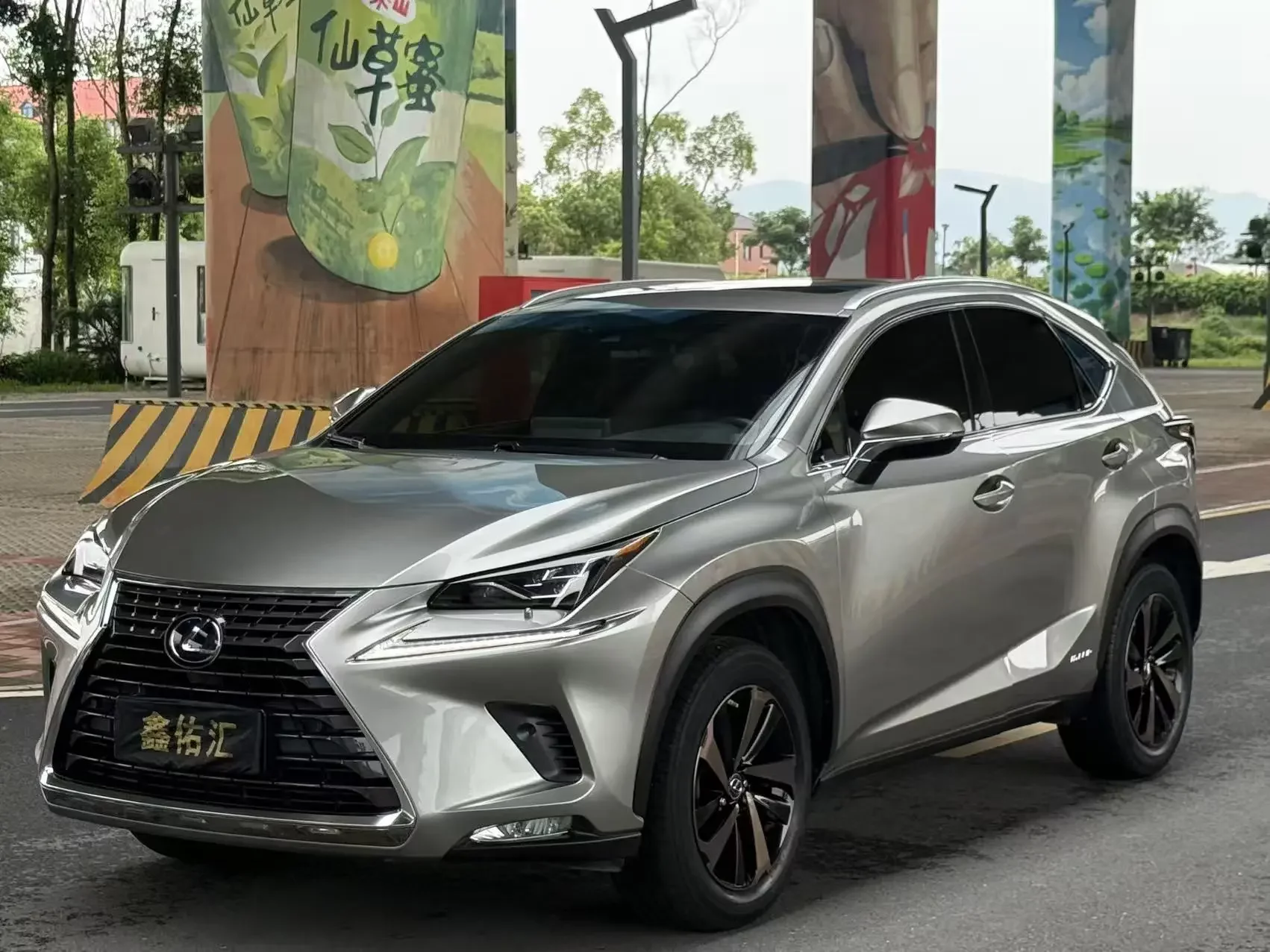 Lexus NX