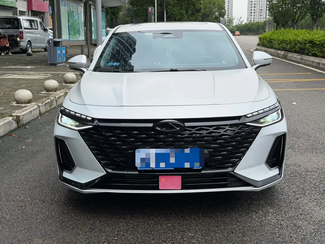 Chery Arrizo 8