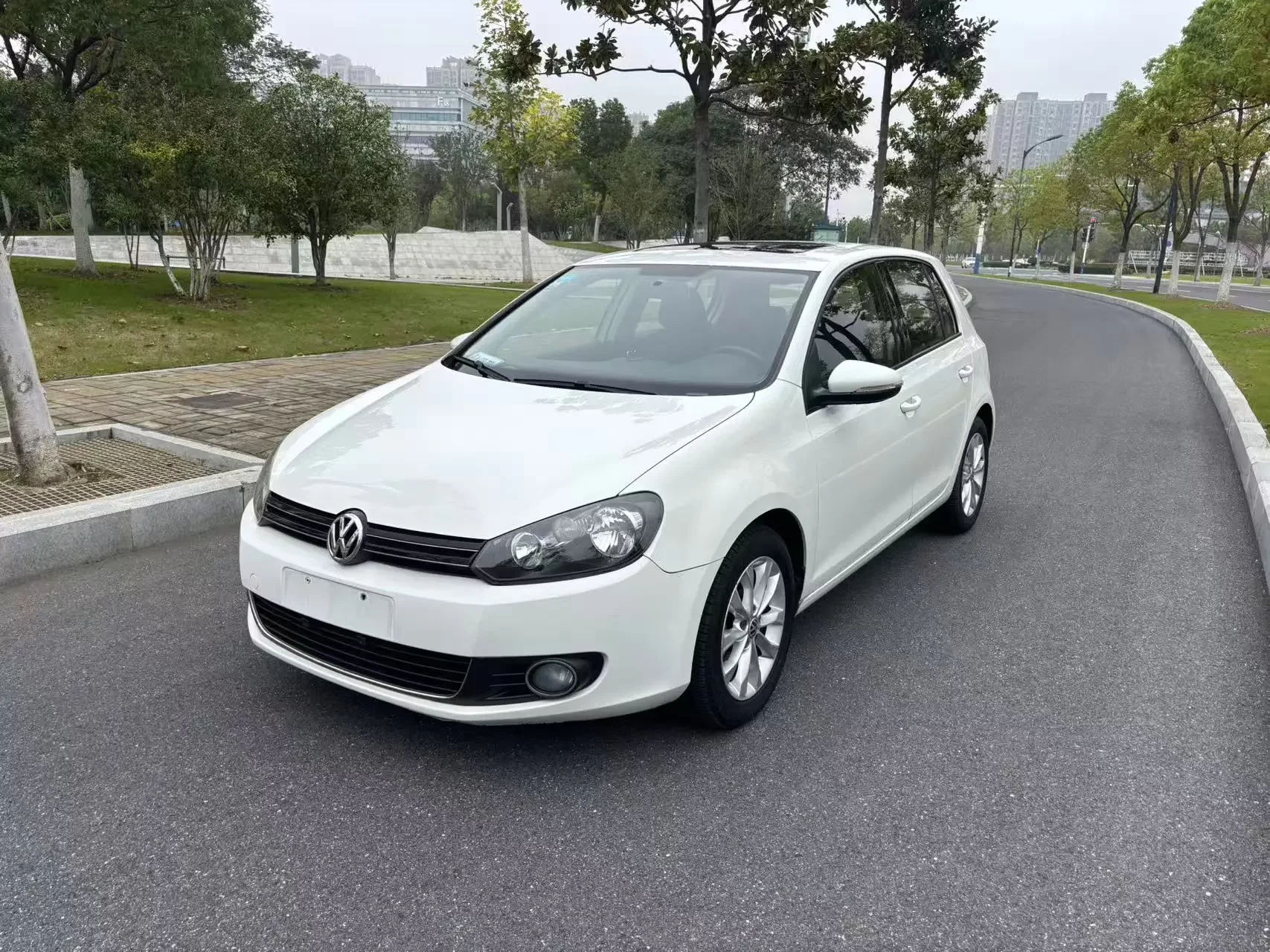 Volkswagen golf