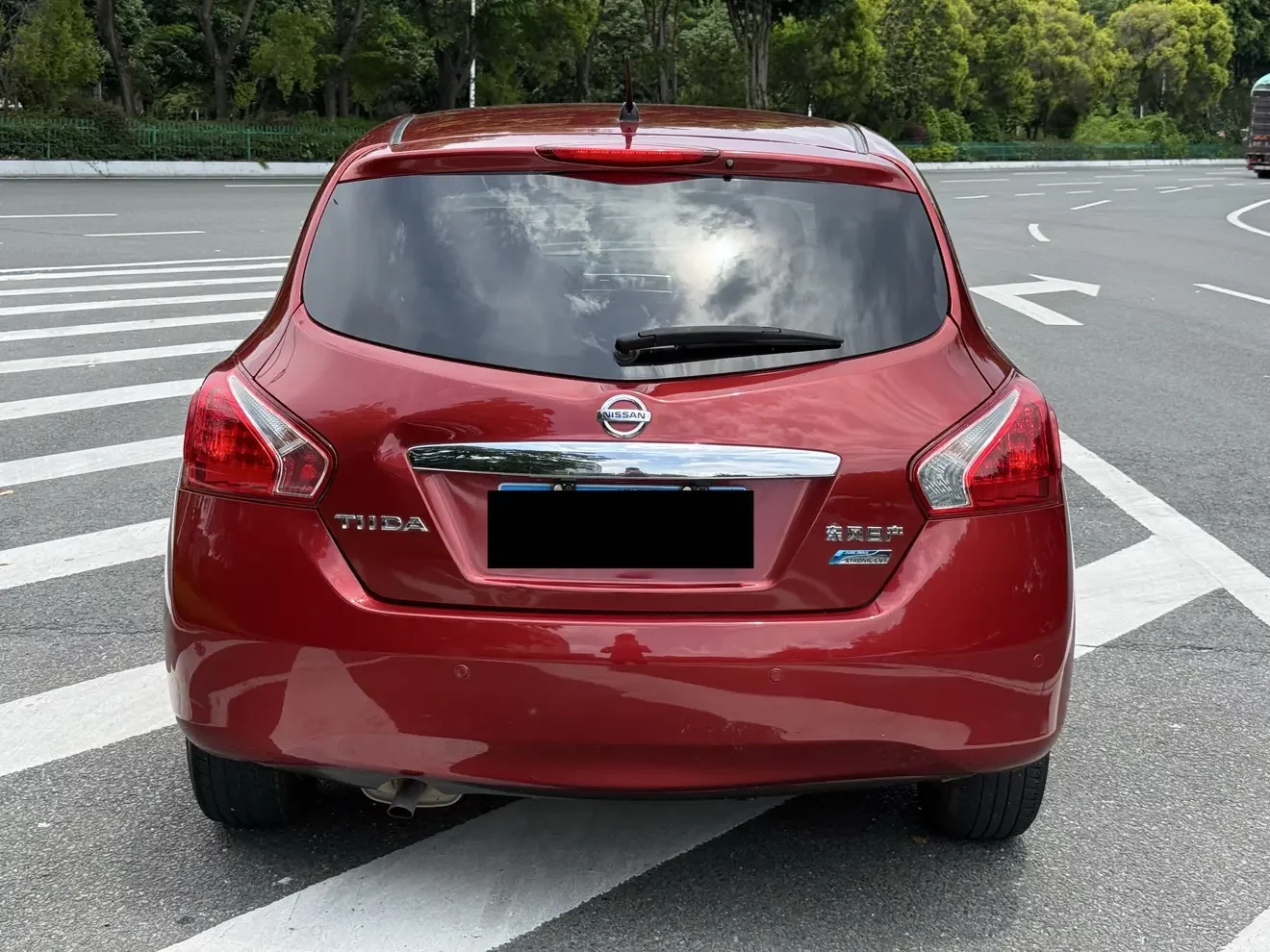 Nissan Tiida