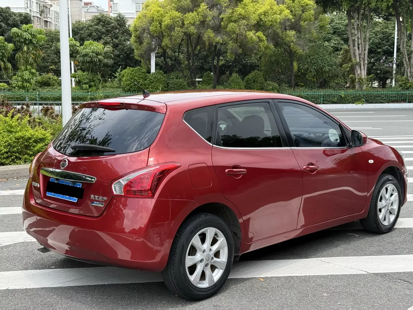 Nissan Tiida