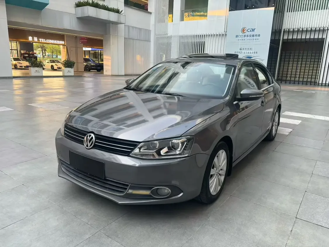 Volkswagen Sagitar