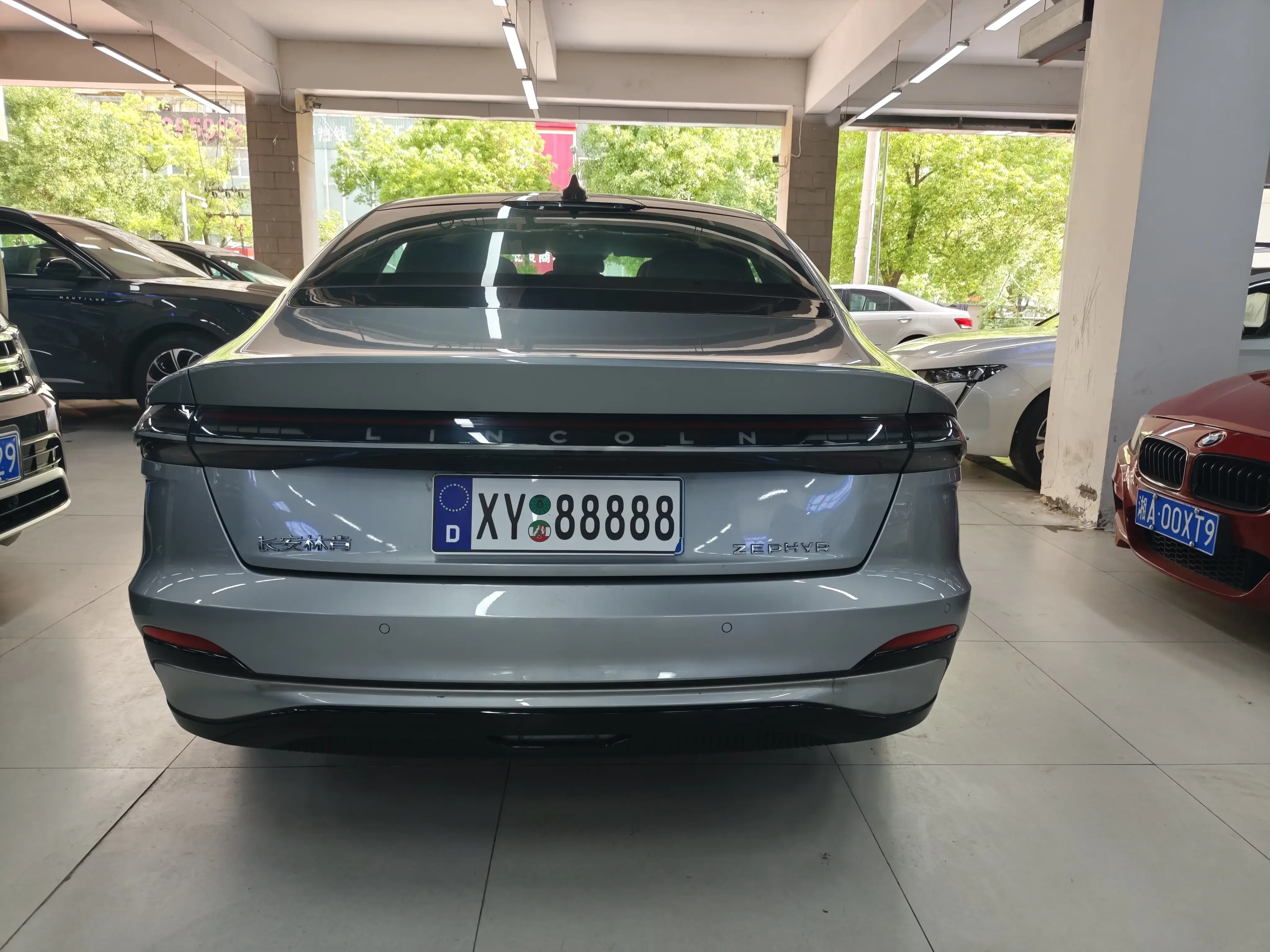 Lincoln Z