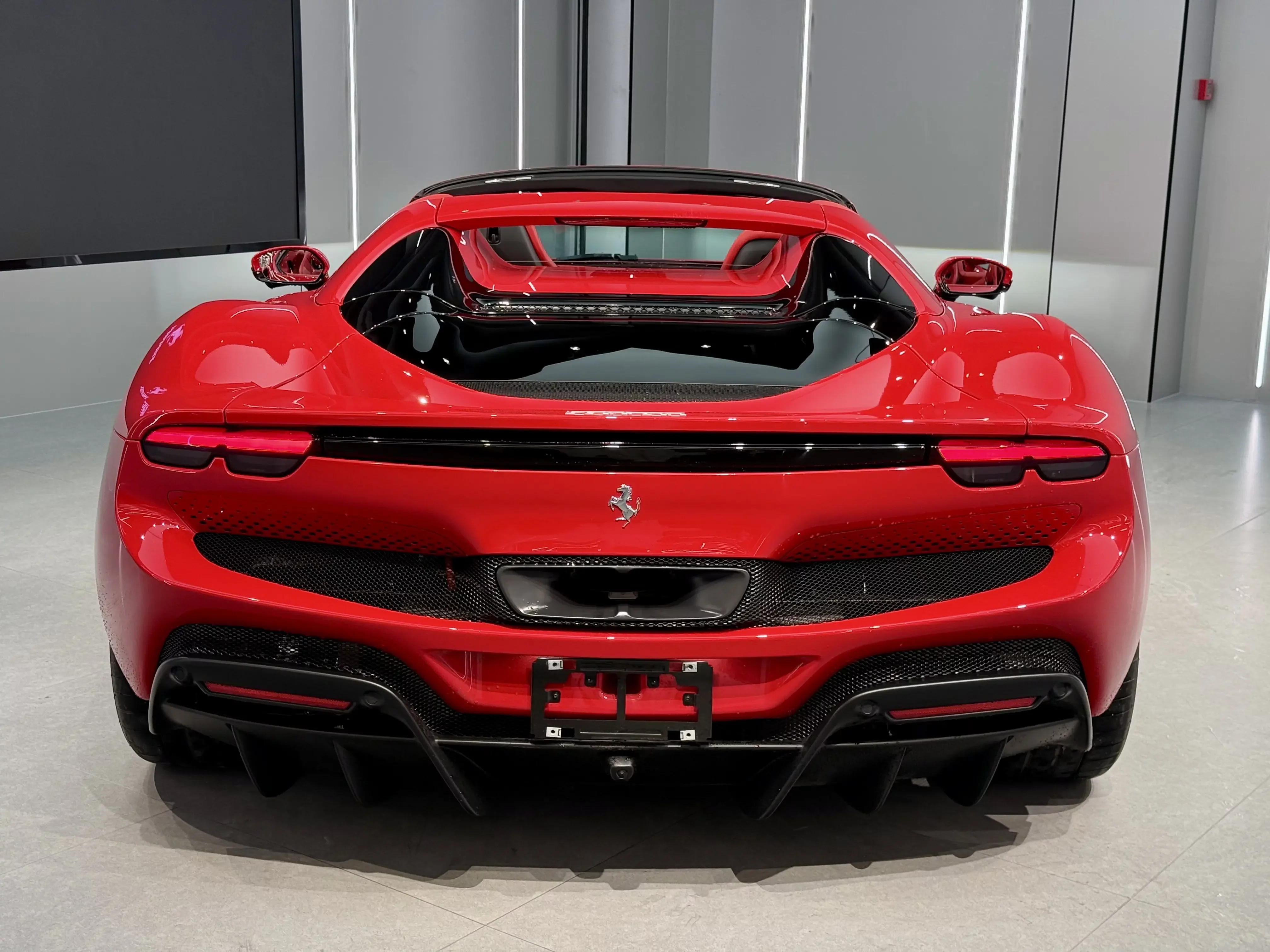 Ferrari 296