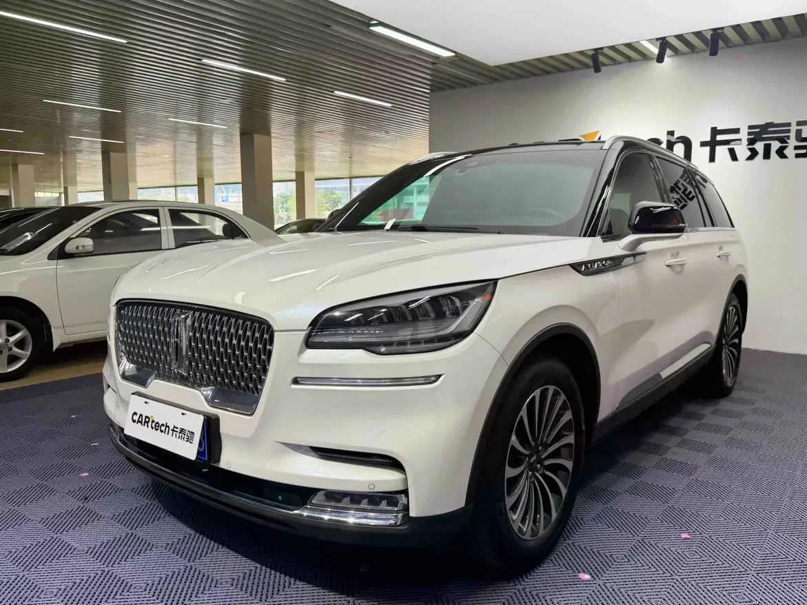 Lincoln aviator  из Китая