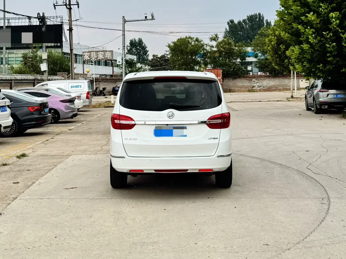 Buick GL8